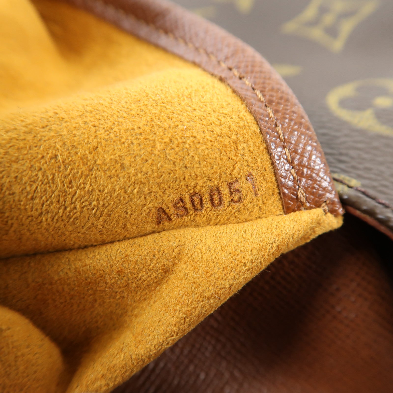 LOUIS VUITTON Monogram Musette Salsa Short金扣肩背袋