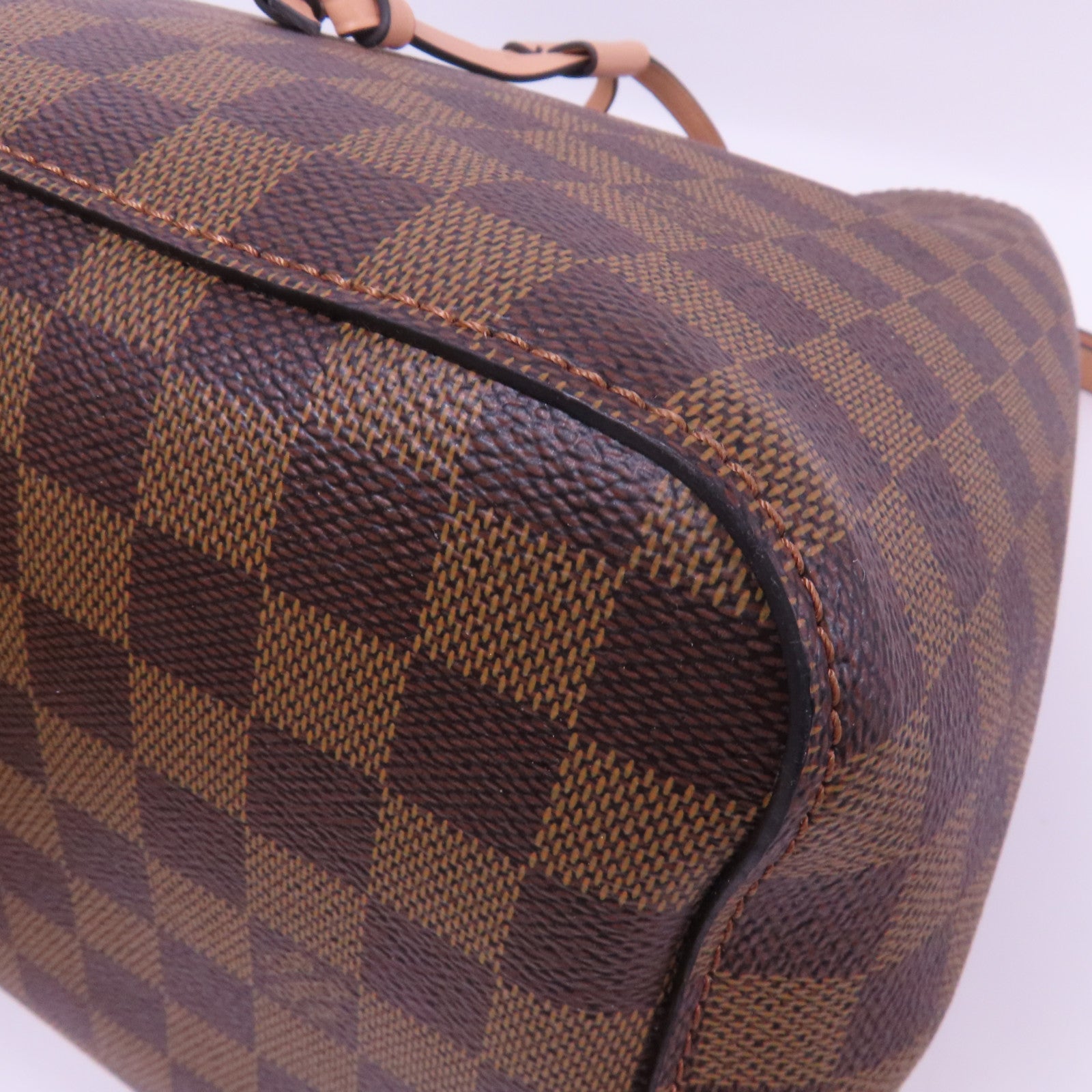 LOUIS VUITTON Damier NeoNoe金扣肩背袋