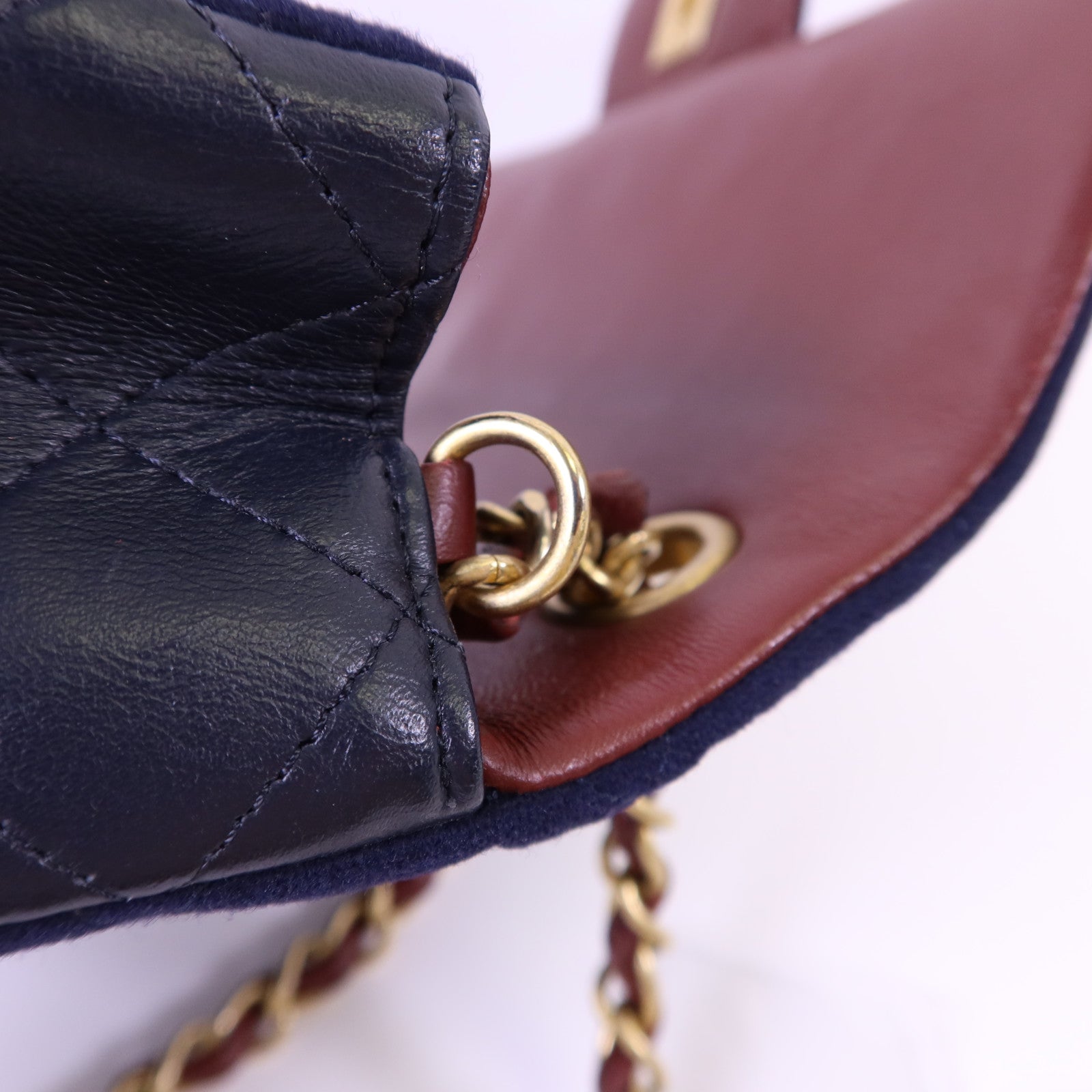 CHANEL 羊毛Paris Hamburg Charms Mini Flap Bag金扣鏈帶肩背袋