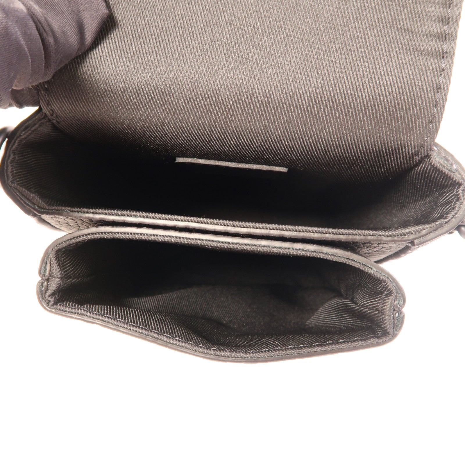 LOUIS VUITTON Monogram Taurillon S-Lock Vertical Wearable肩背袋