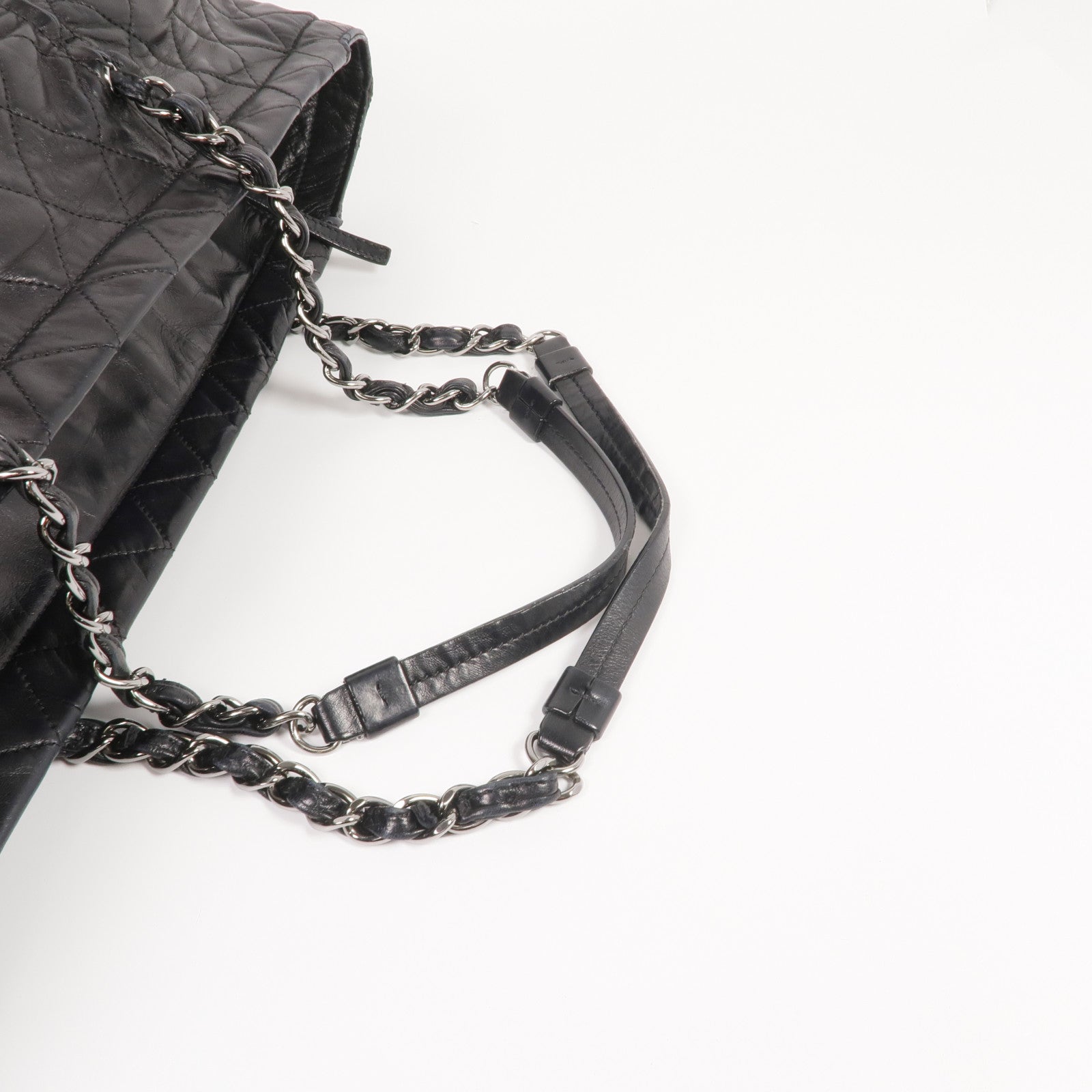 CHANEL 羊皮皮革Sharpei Tote銀扣手挽袋