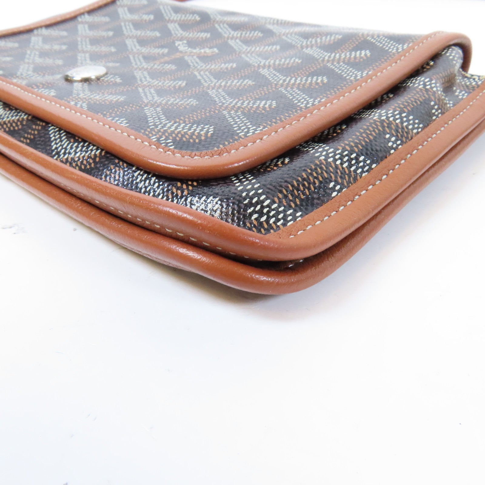GOYARD 塗層帆布Plumet銀扣肩背袋肩背袋/啡色