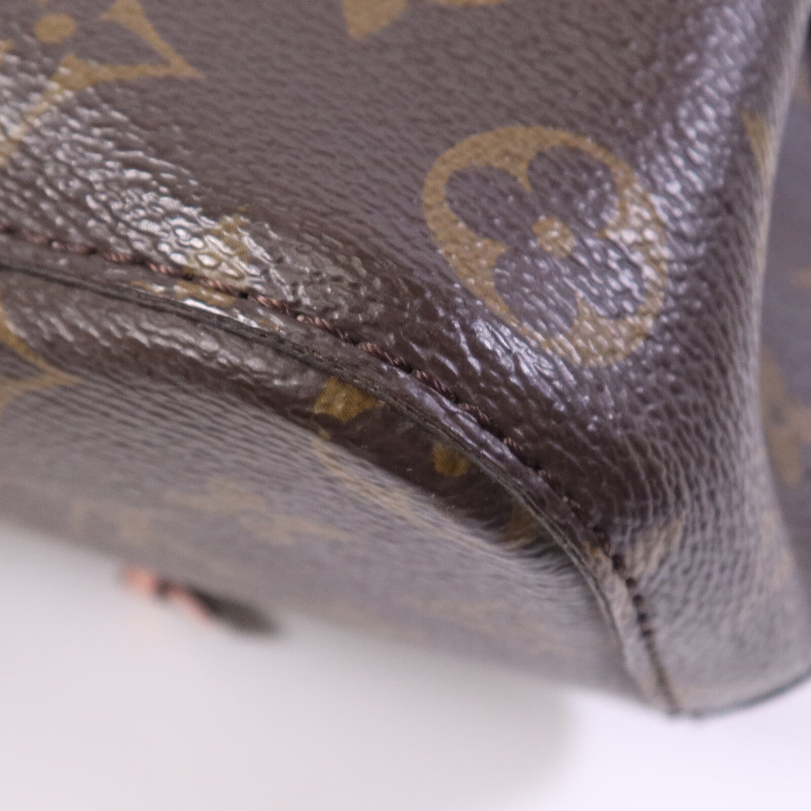 LOUIS VUITTON Monogram Neo Noe金扣肩背兩用袋