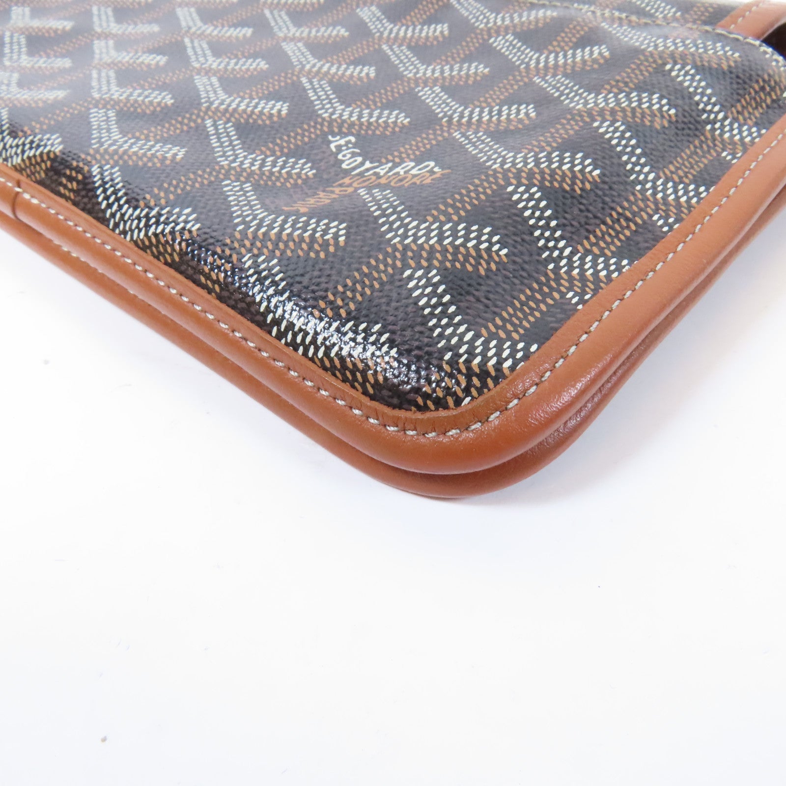 GOYARD 塗層帆布Plumet銀扣肩背袋肩背袋/啡色