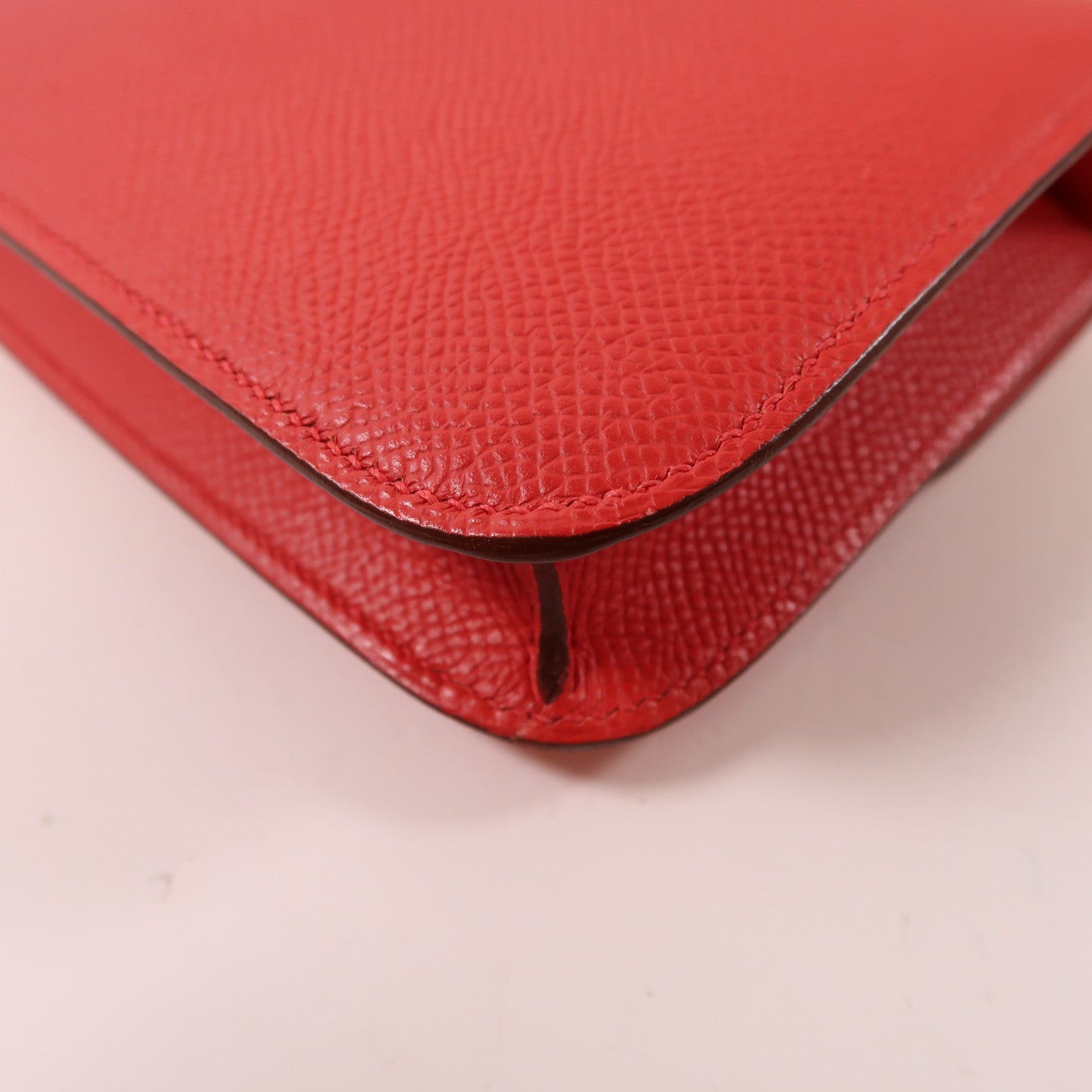 HERMES Epsom皮革Constance Micro銀扣肩背袋