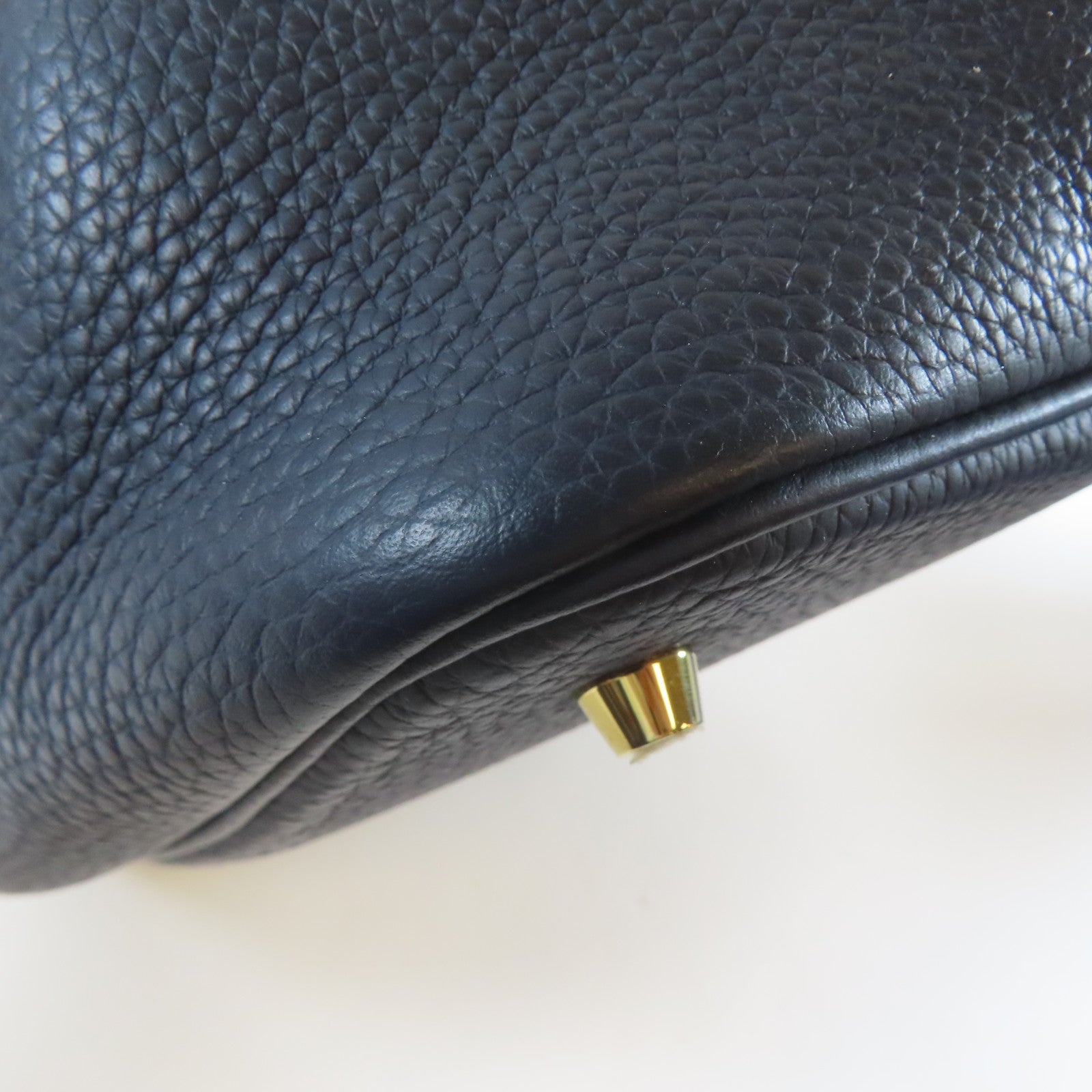 HERMES Clemence皮革Picotin MM金扣手挽袋深藍色