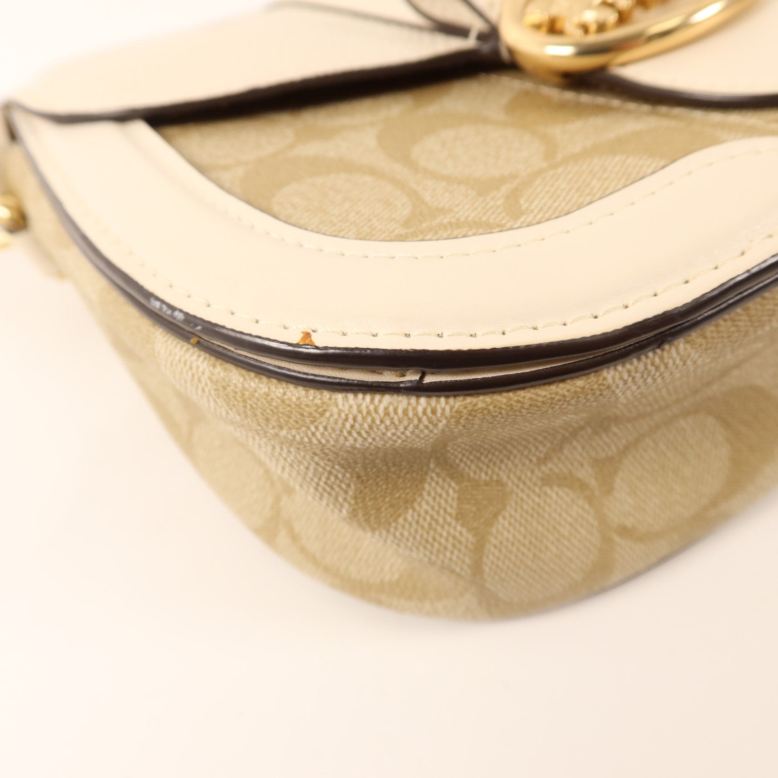 COACH 牛皮皮革Shoulder Bag金扣肩背袋