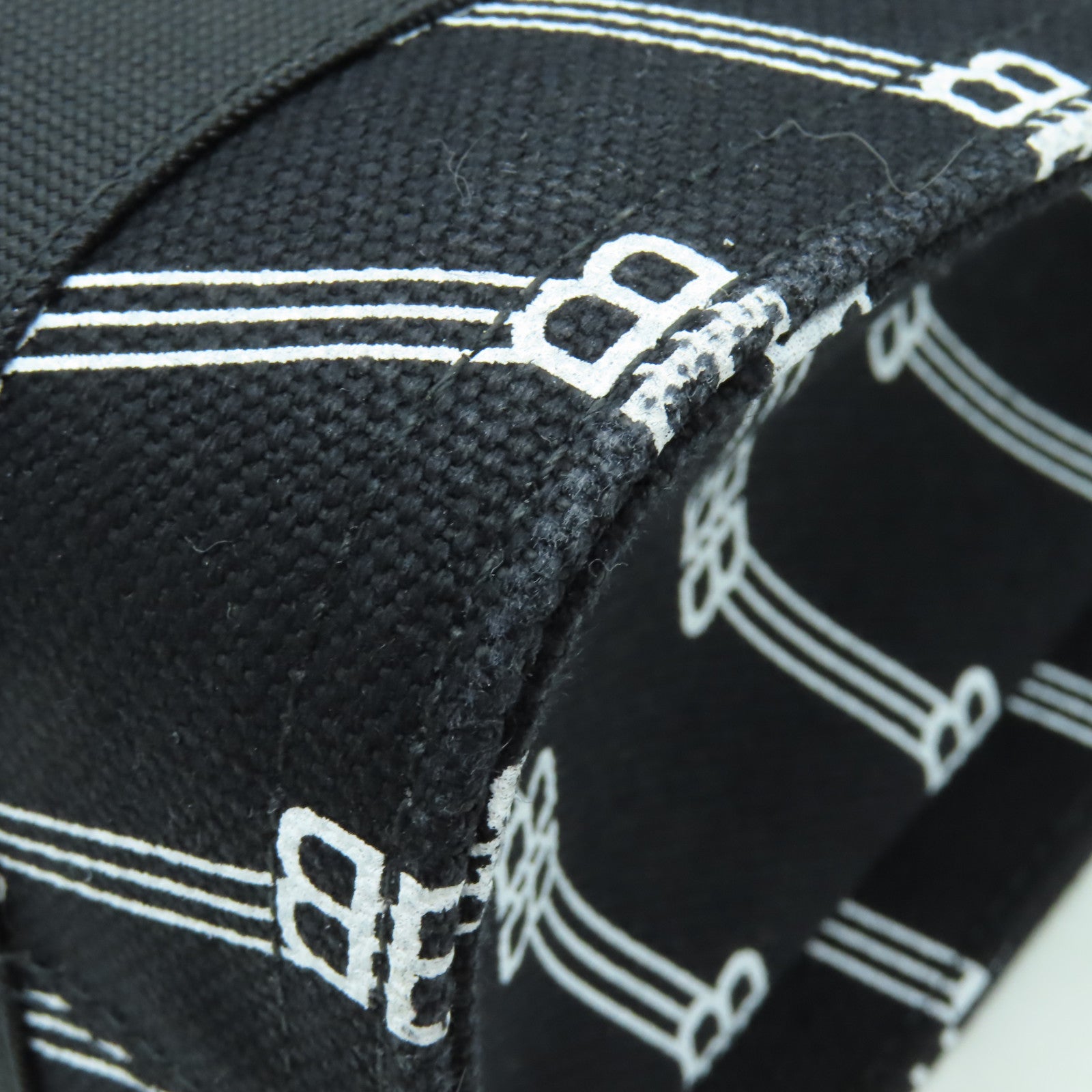 BALENCIAGA 【清倉大減價】帆布Shoulder Bag銀扣手挽肩背兩用袋黑色