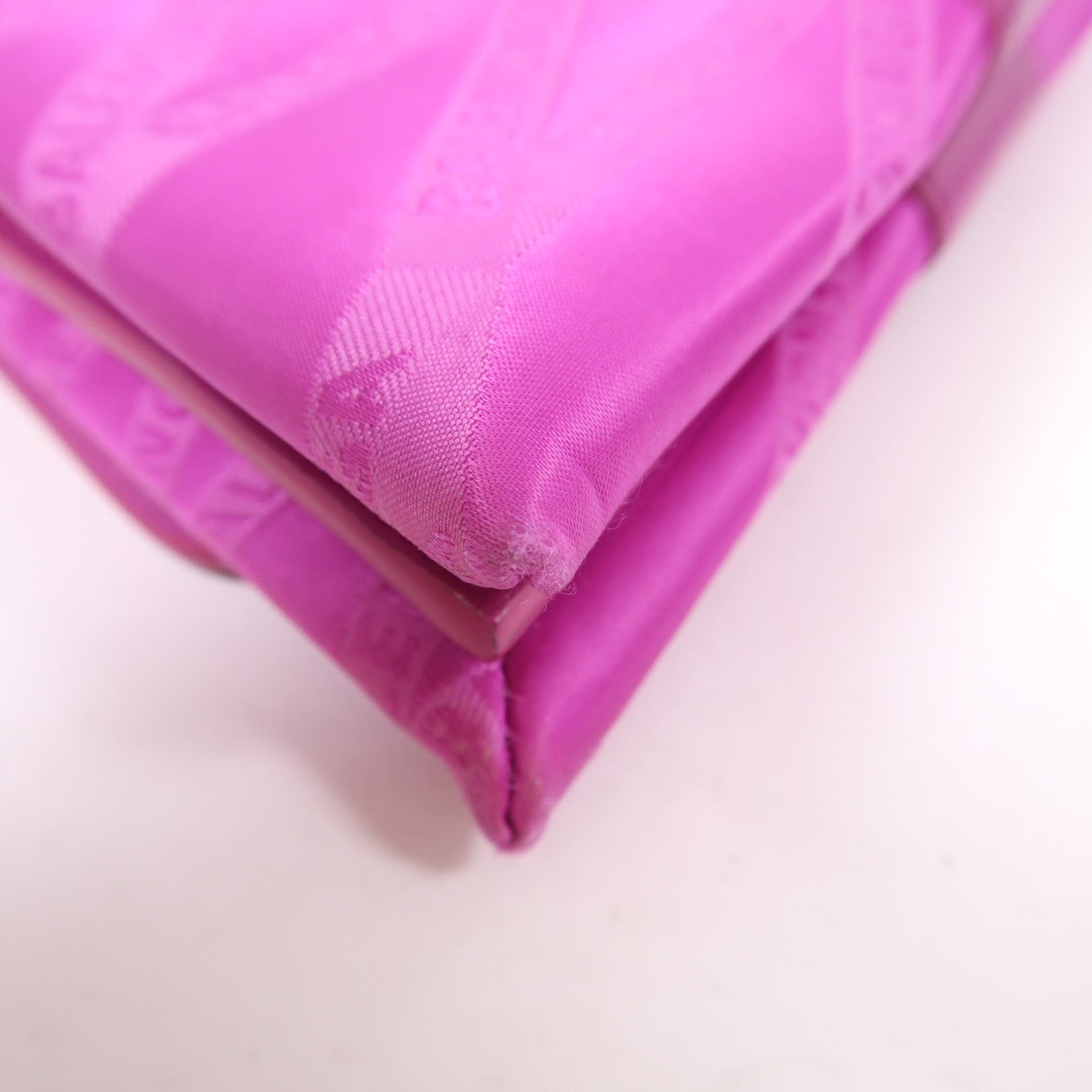 BALENCIAGA 【激減優惠】尼龍/牛皮皮革Shoulder Bag金扣肩背袋