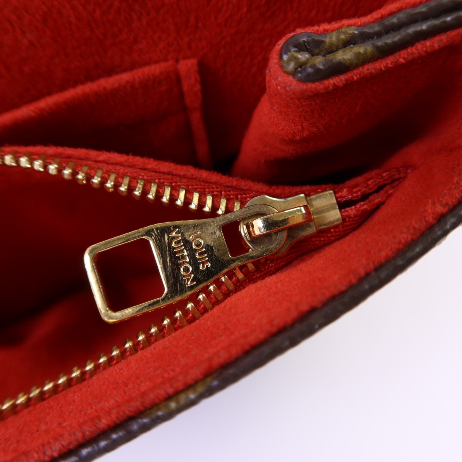 LOUIS VUITTON Monogram Saint Placide金扣肩背袋