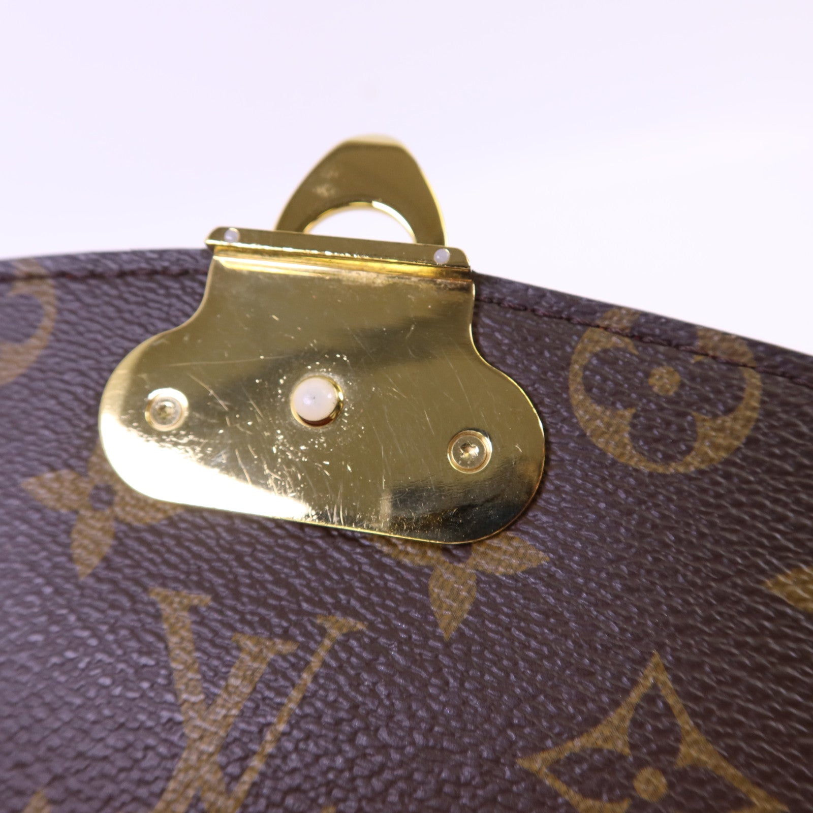 LOUIS VUITTON 【激減優惠】Monogram Saint Placide金扣肩背袋
