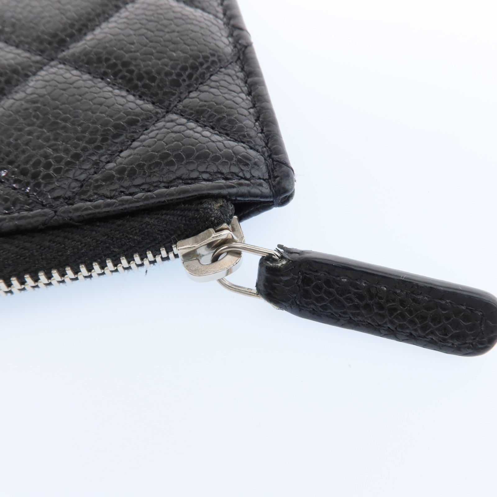 CHANEL 【激減優惠】牛皮皮革Phone Zipper Wallet銀扣長錢包
