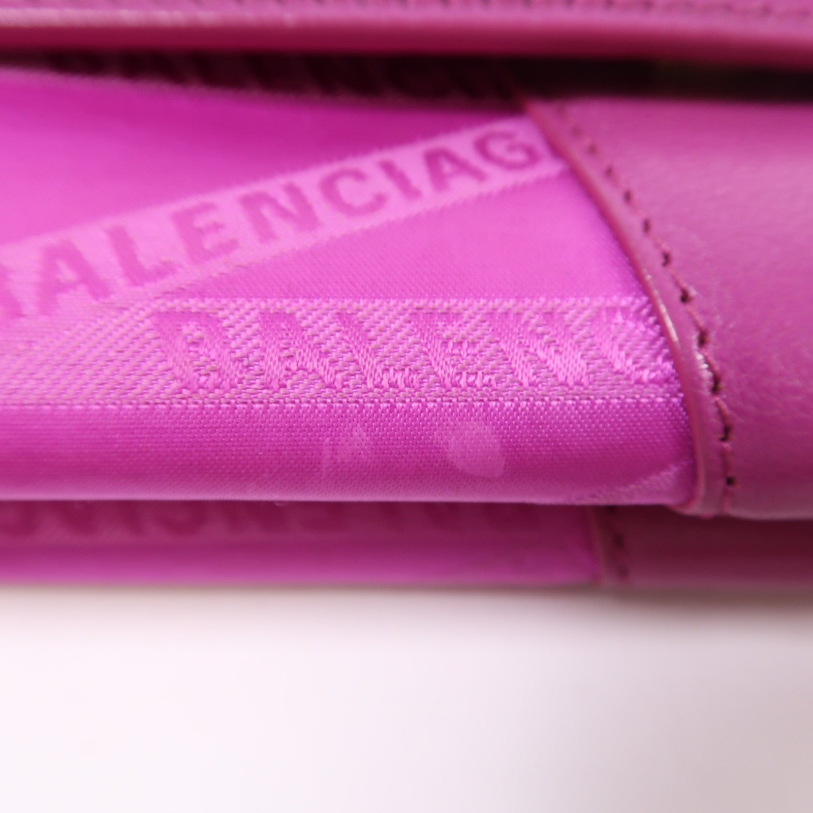 BALENCIAGA 【激減優惠】尼龍/牛皮皮革Shoulder Bag金扣肩背袋