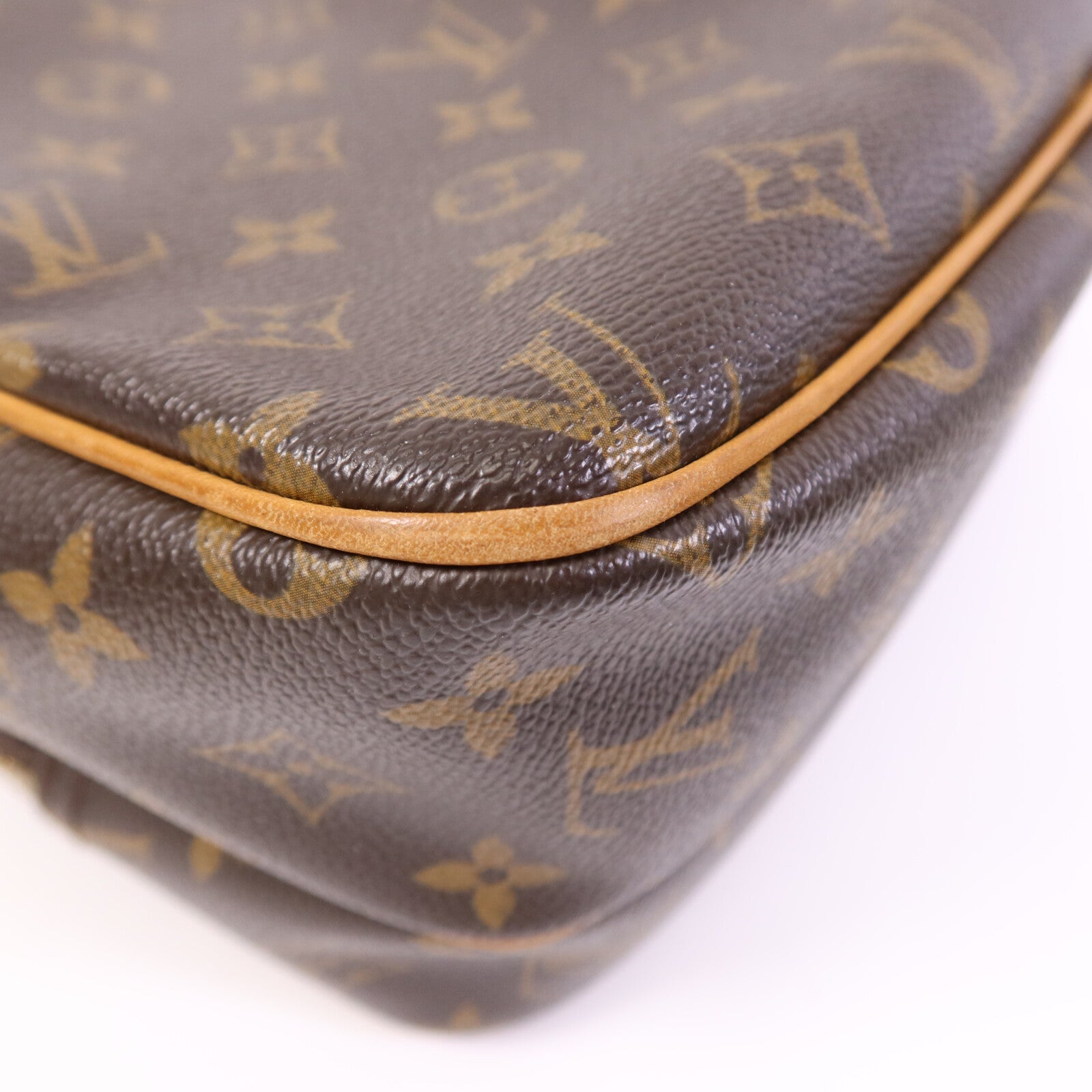 LOUIS VUITTON 【激減優惠】Monogram Reporter PM金扣肩背袋