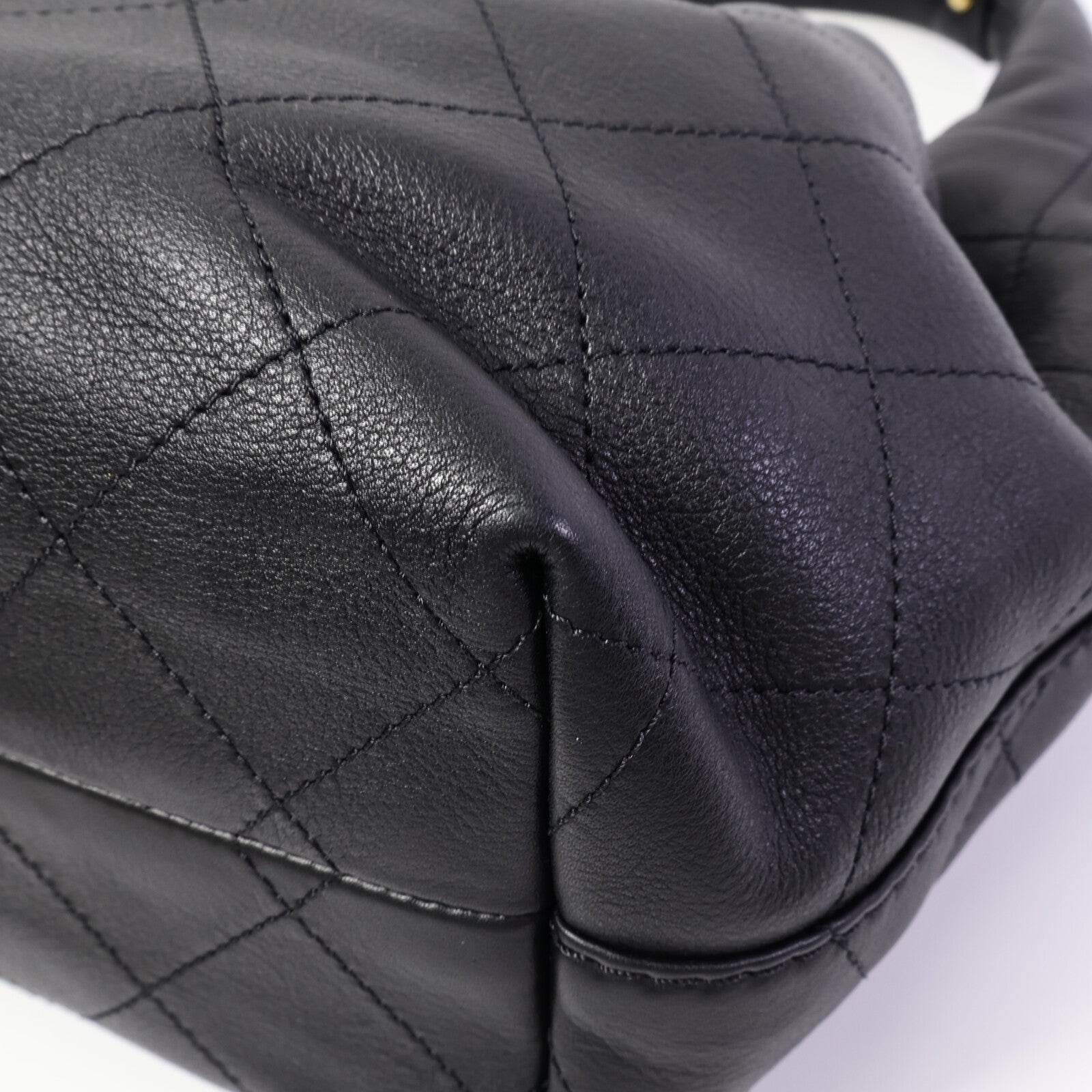CHANEL 【激減優惠】牛皮皮革Hobo肩背袋