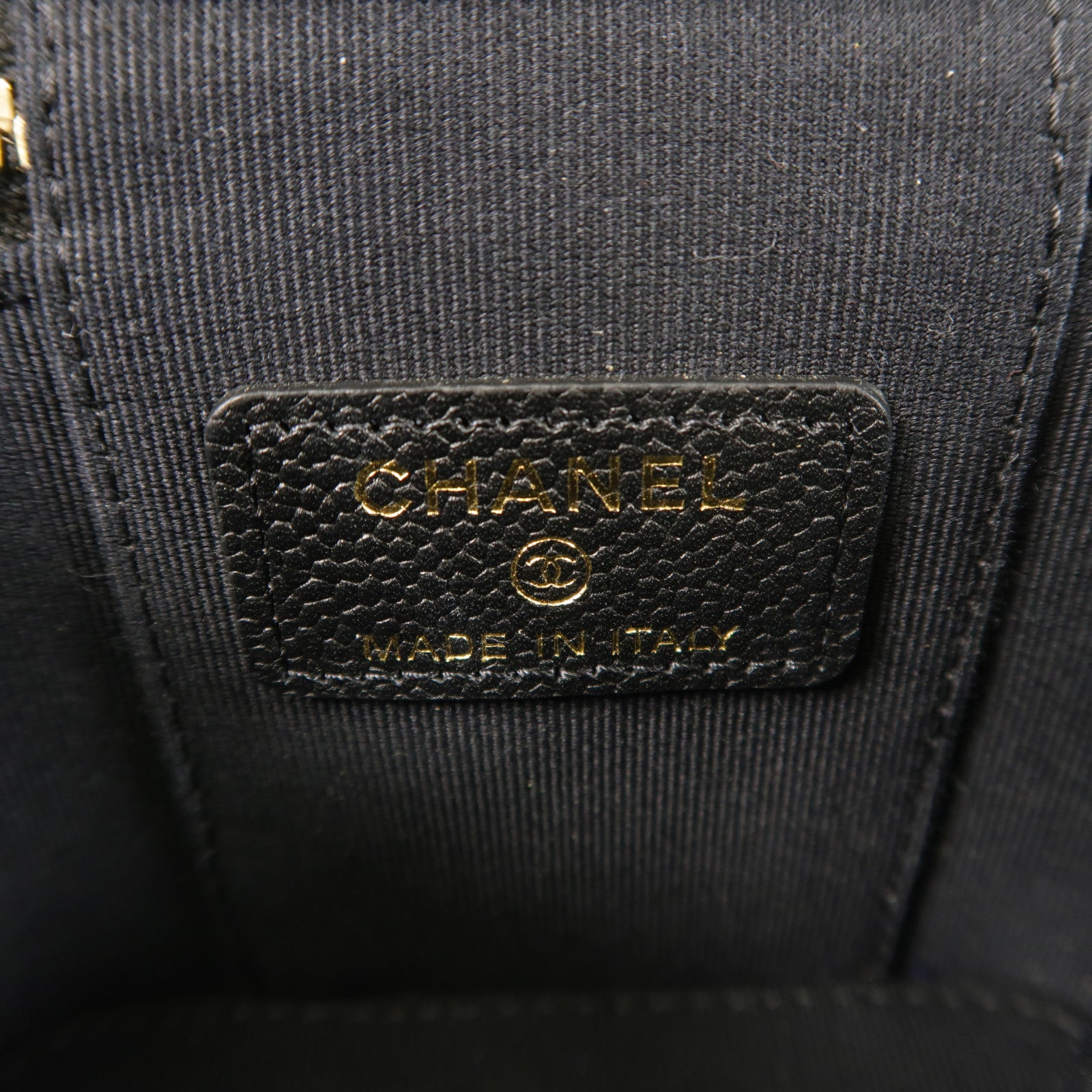 CHANEL 牛皮皮革Vanity Case鏈帶肩背袋