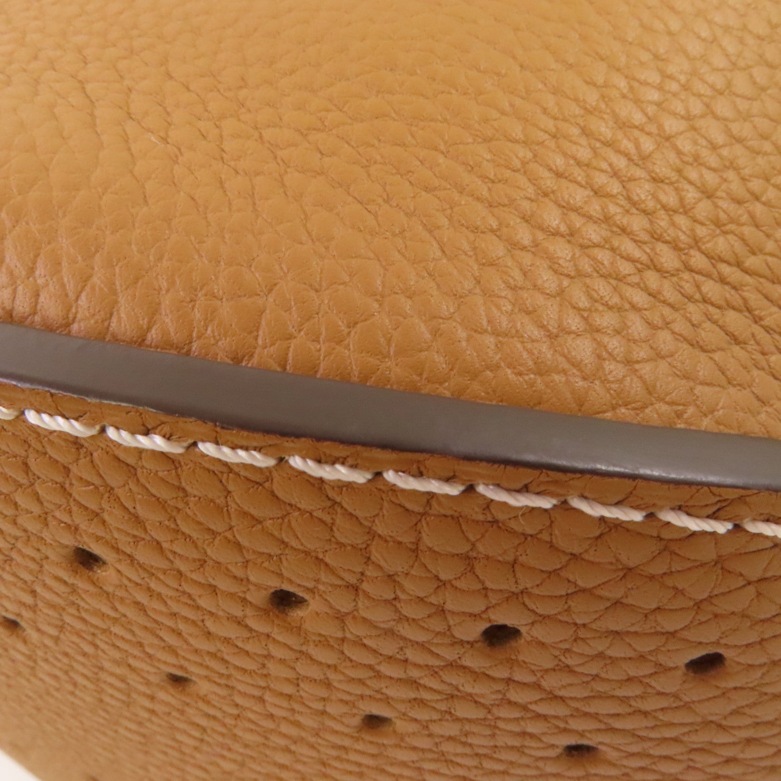 Delvaux 牛皮皮革Pin Daily Suppique Shoulder Bag金扣肩背袋啡色