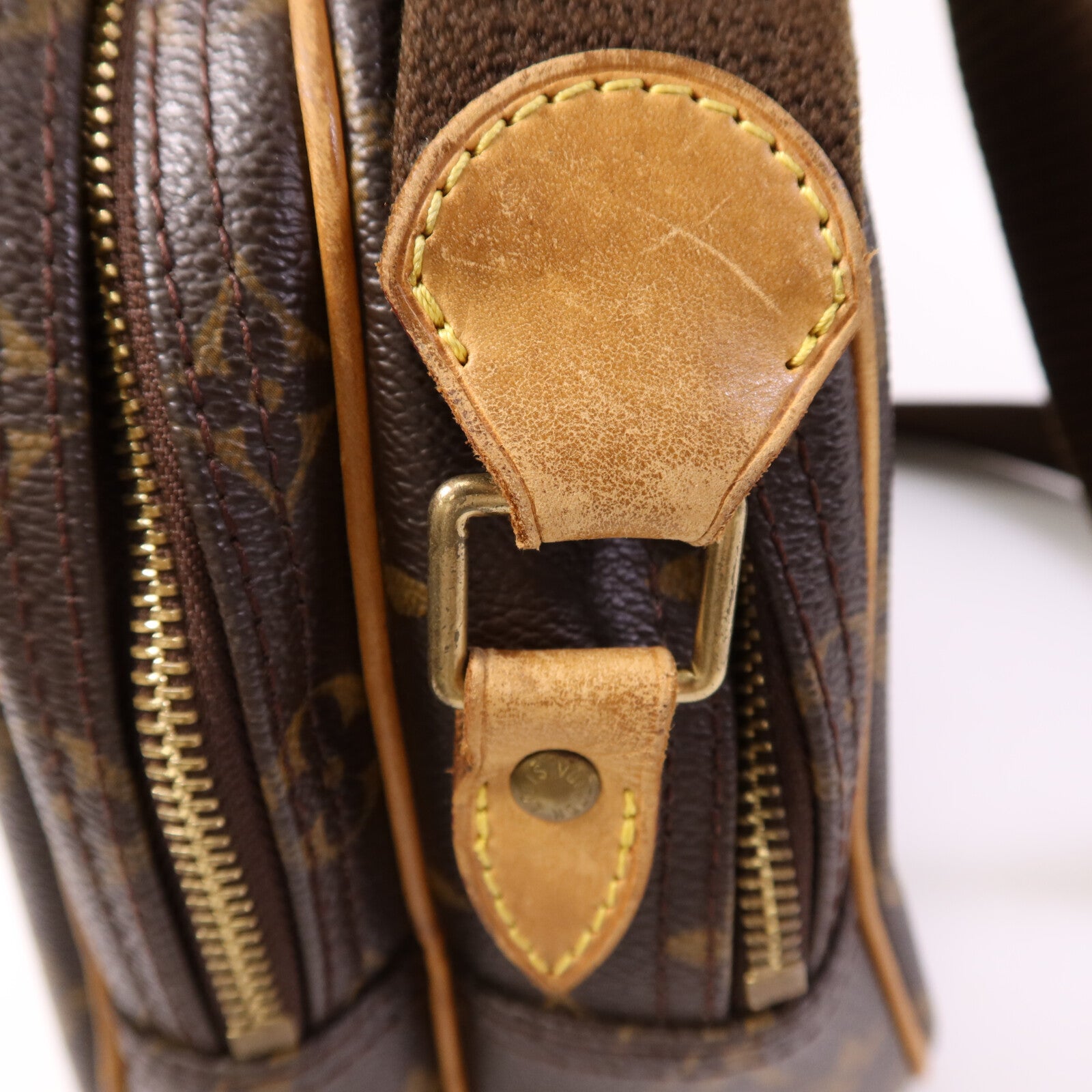LOUIS VUITTON 【激減優惠】Monogram Reporter PM金扣肩背袋