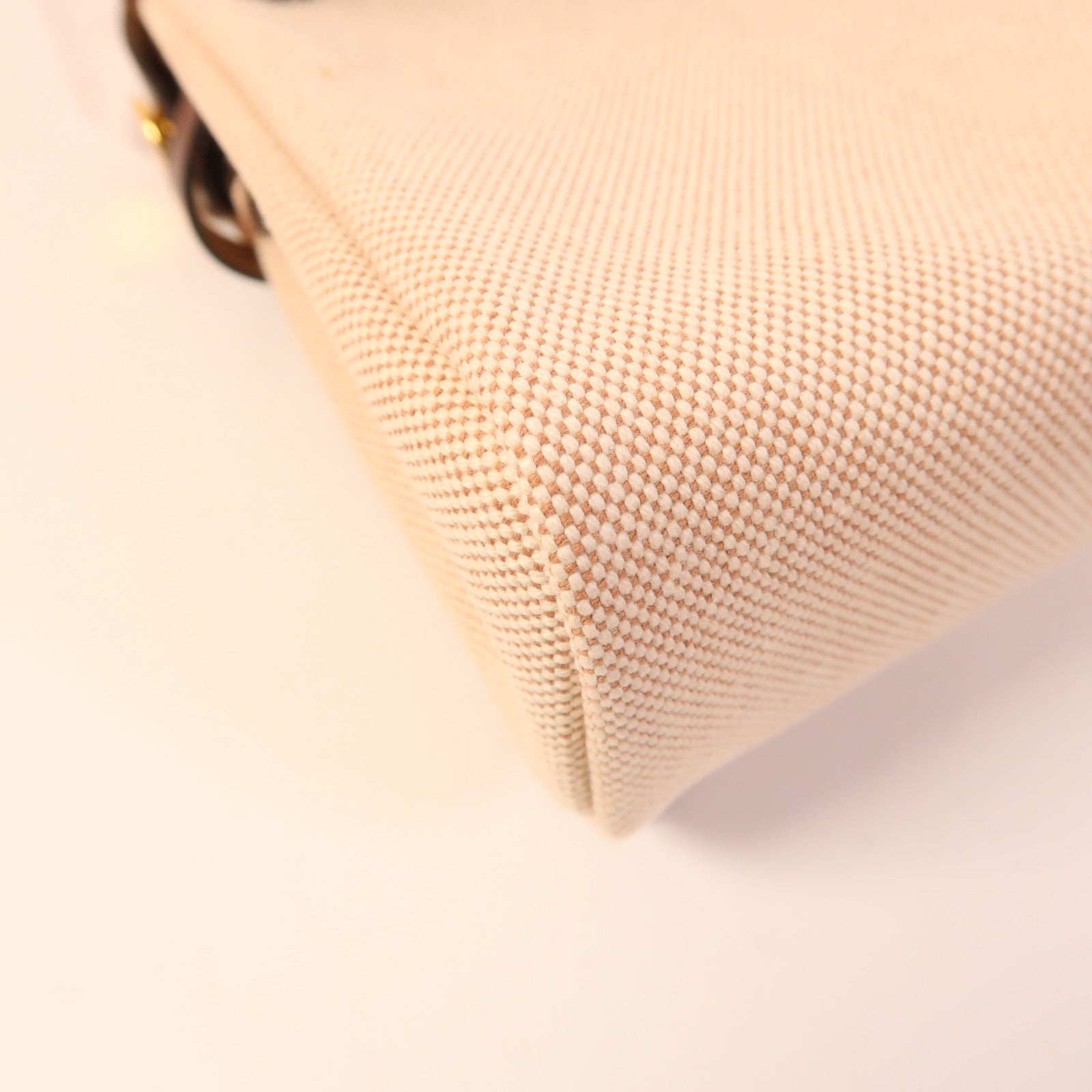 HERMES Swift皮革/帆布Herbag Zip Rt 20金扣肩背袋Chocolate