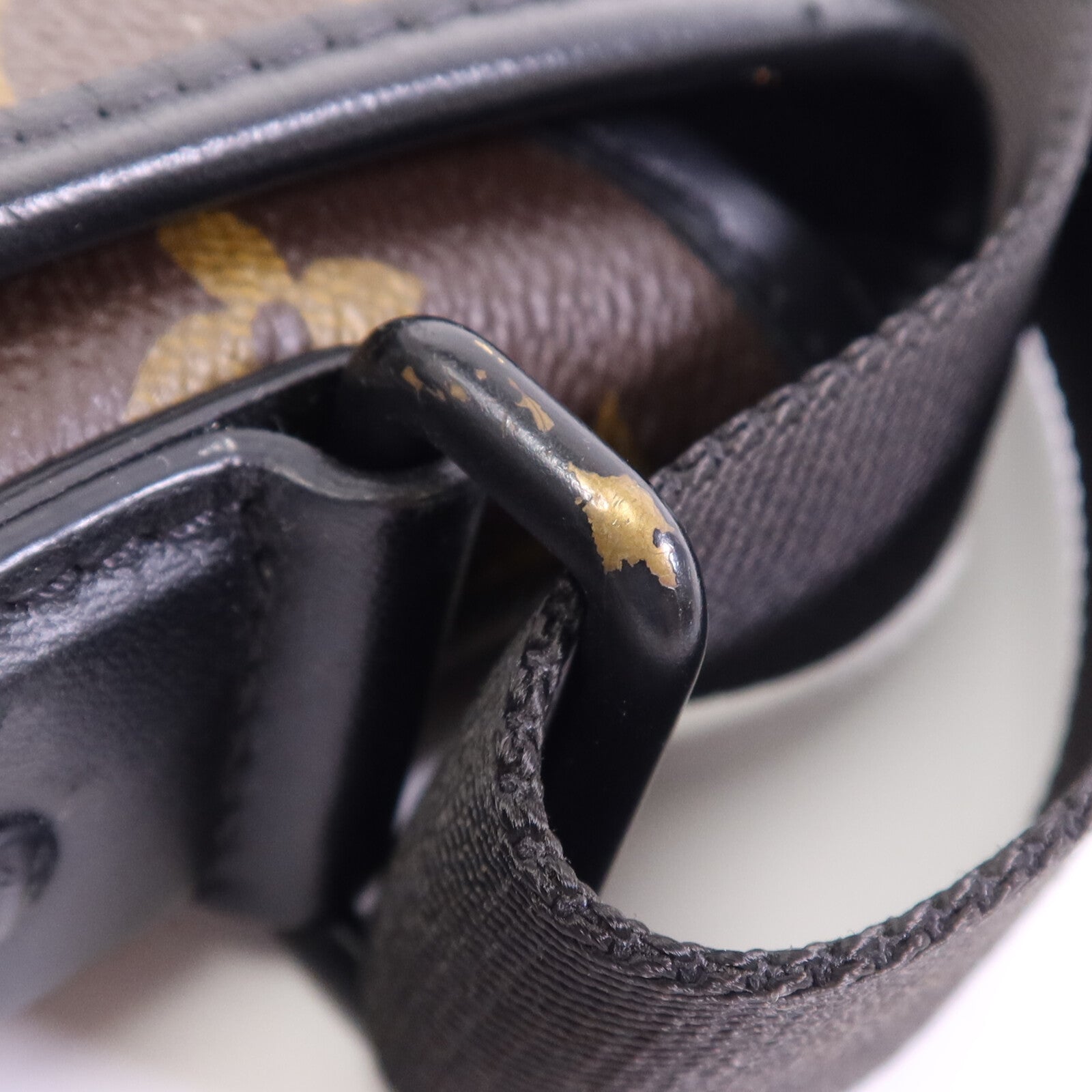 LOUIS VUITTON Monogram Macassar Magnetic Messenger Bag肩背袋