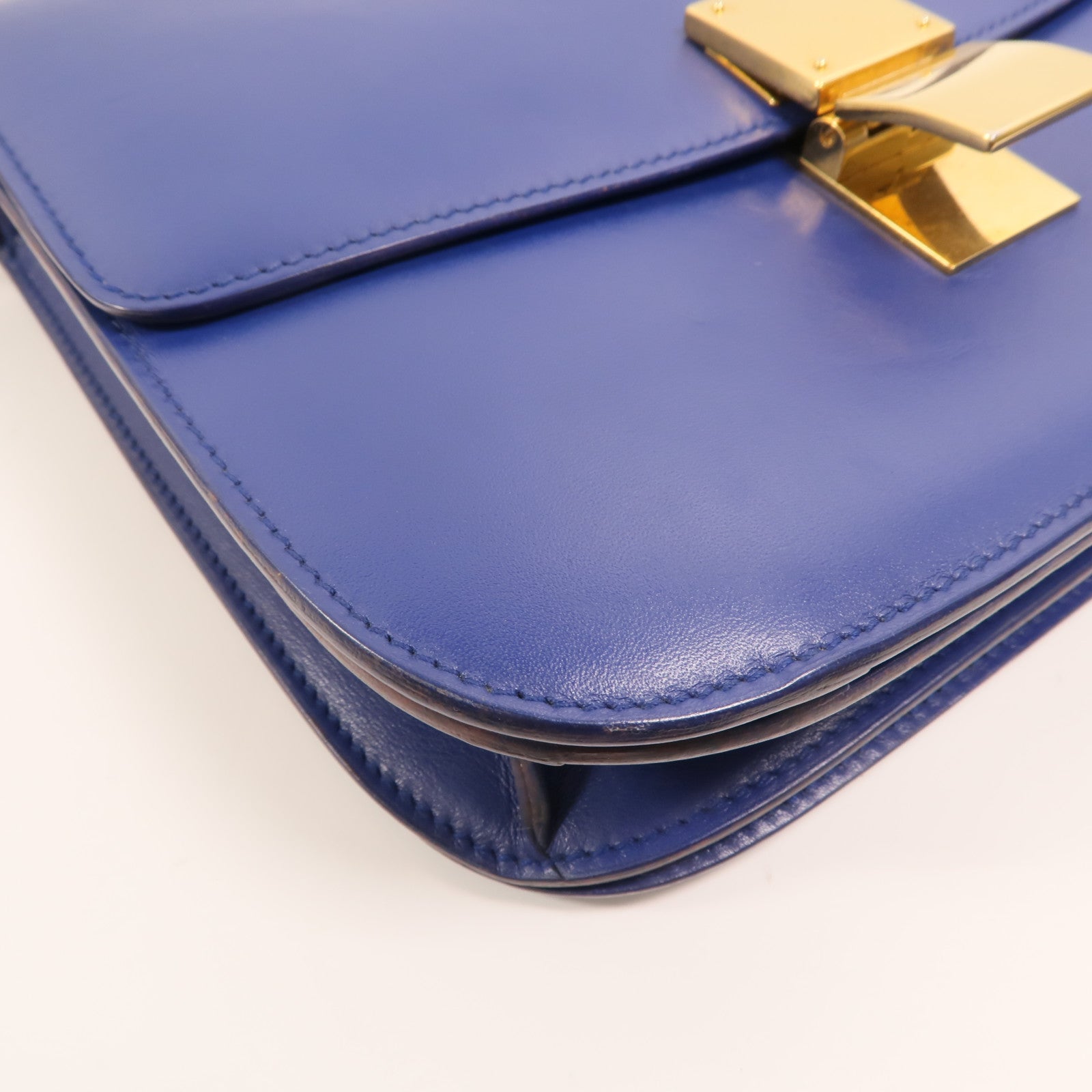 CELINE 牛皮皮革Classic Box金扣肩背袋