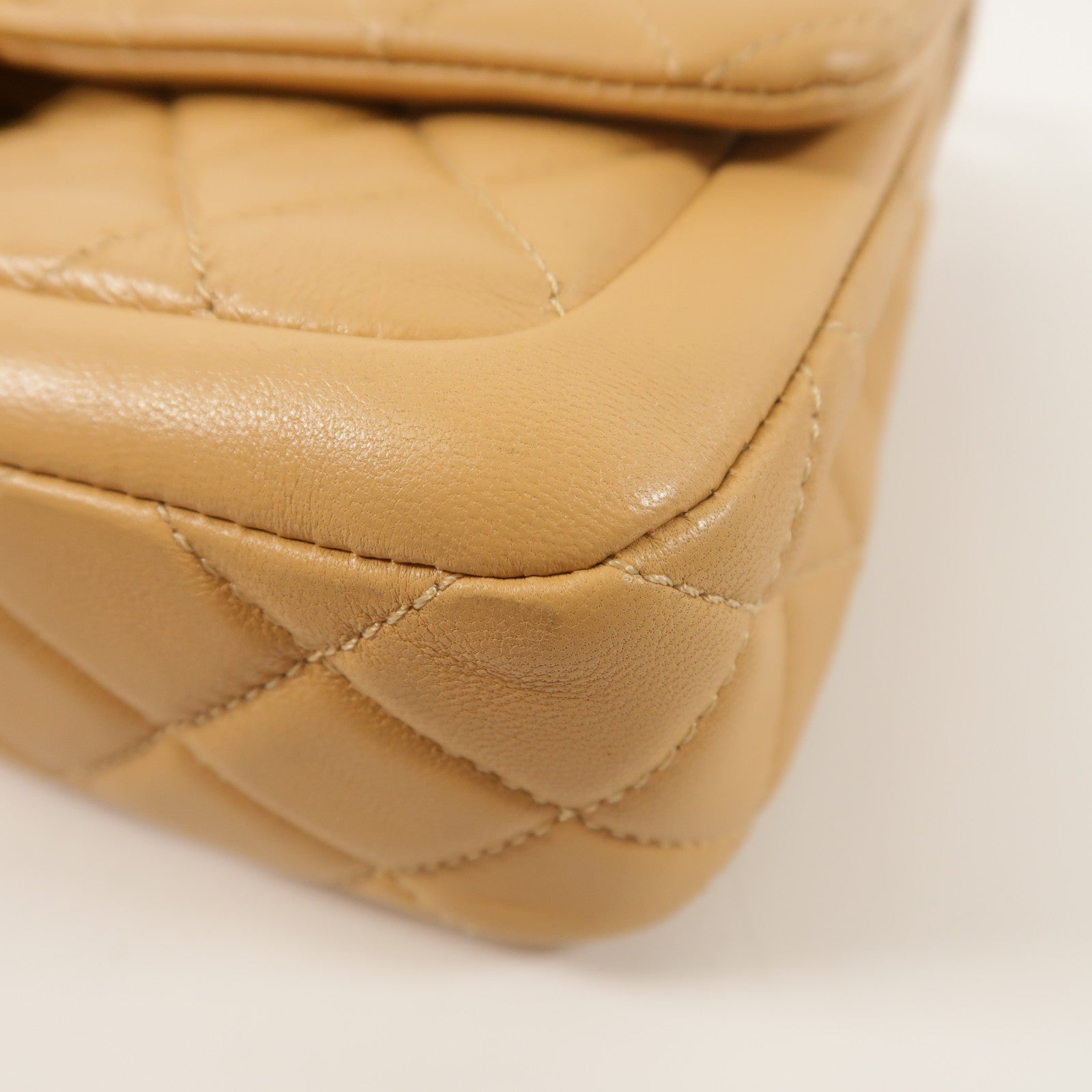 CHANEL 牛皮皮革Flap Bag鏈帶肩背袋