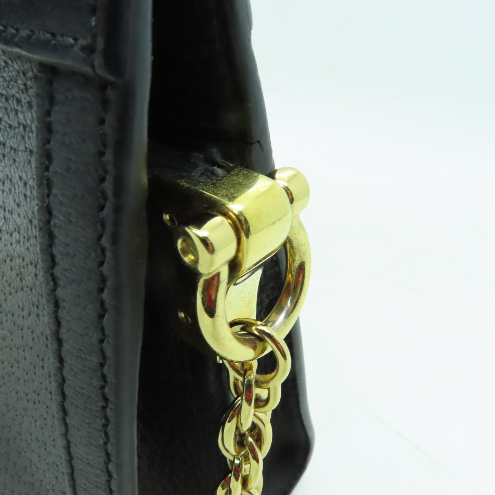GUCCI 【清倉大減價】牛皮皮革Ophidia GG金扣鏈帶肩背袋黑色