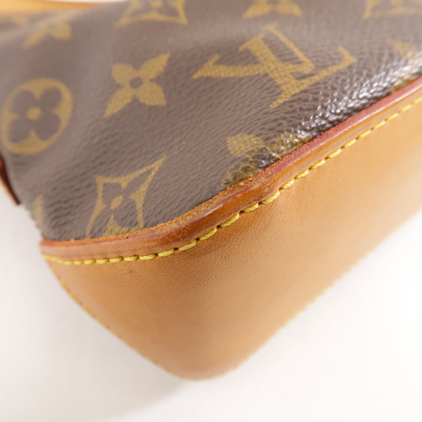 LOUIS VUITTON Monogram Trotteur金扣肩背袋啡色