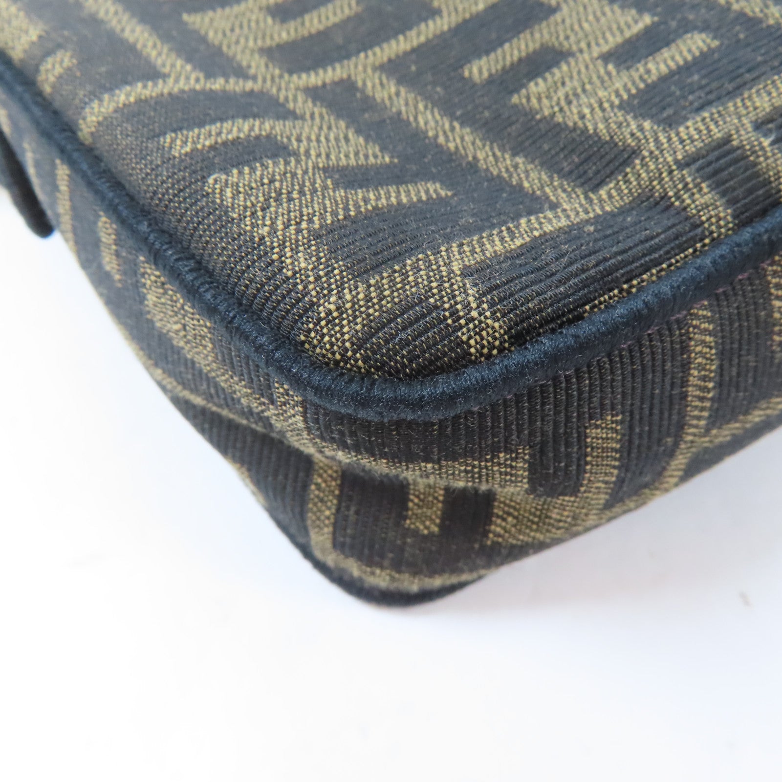 FENDI 帆布Mini Baguette金扣手挽肩背兩用袋啡色