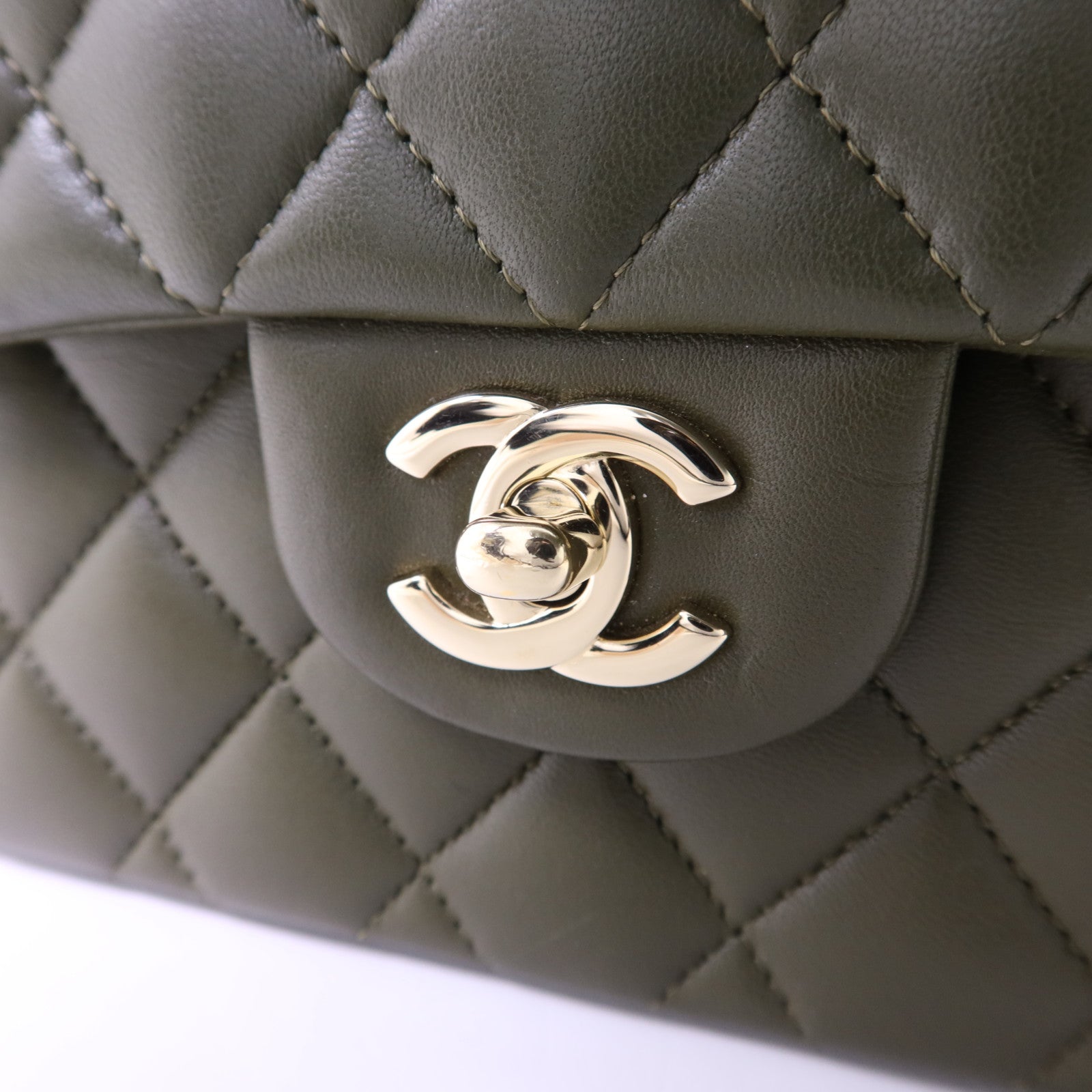 CHANEL 羊皮皮革Classic 23金扣鏈帶肩背袋