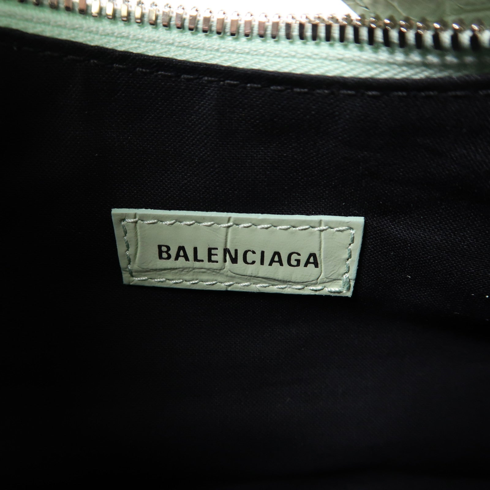 BALENCIAGA 羊皮皮革Le Cagole XS銀扣肩背袋