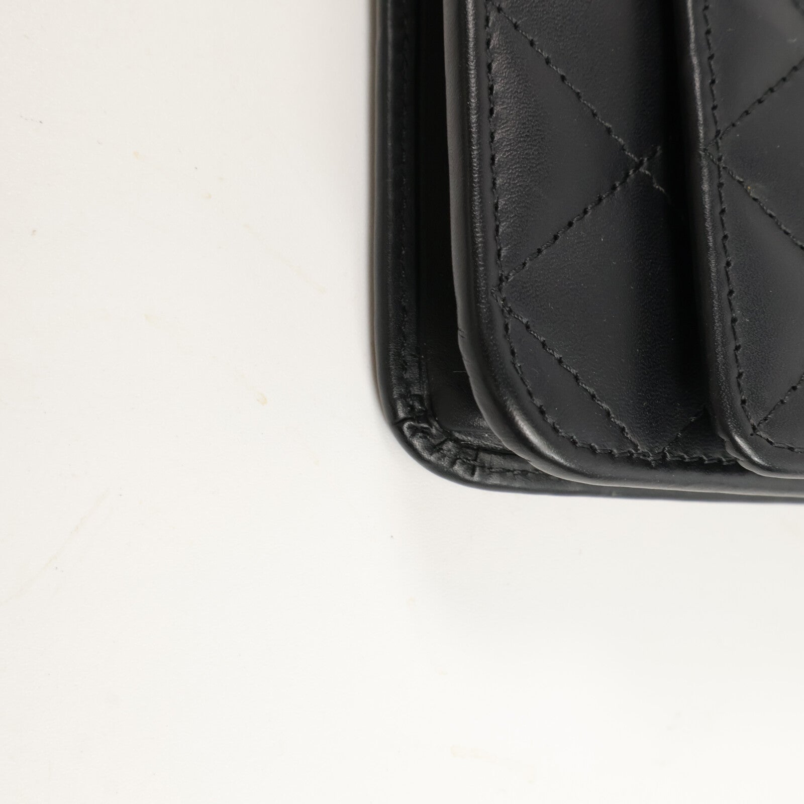 CHANEL 牛皮皮革Cambon Wallet on Chain鏈帶肩背袋