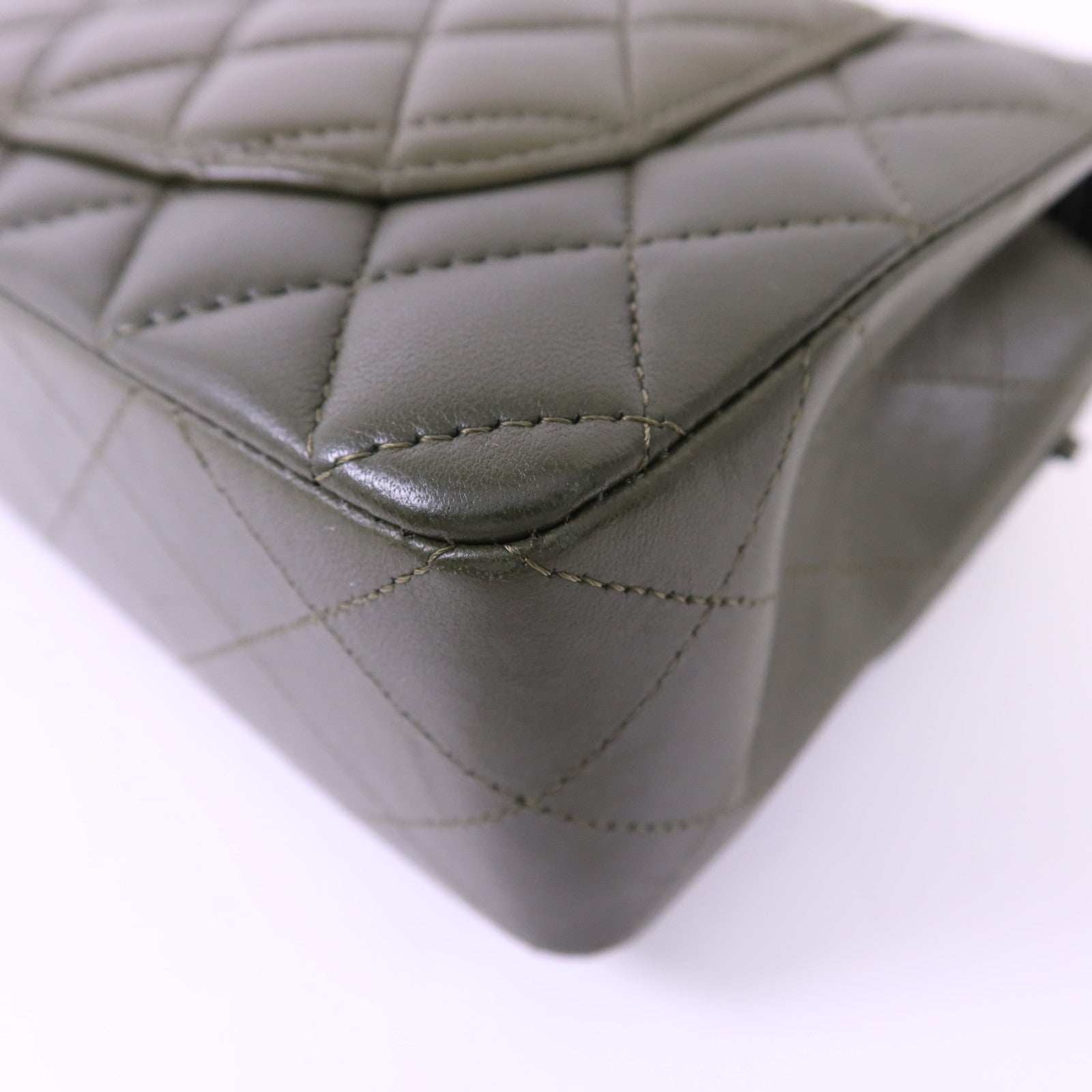 CHANEL 羊皮皮革Classic 23金扣鏈帶肩背袋