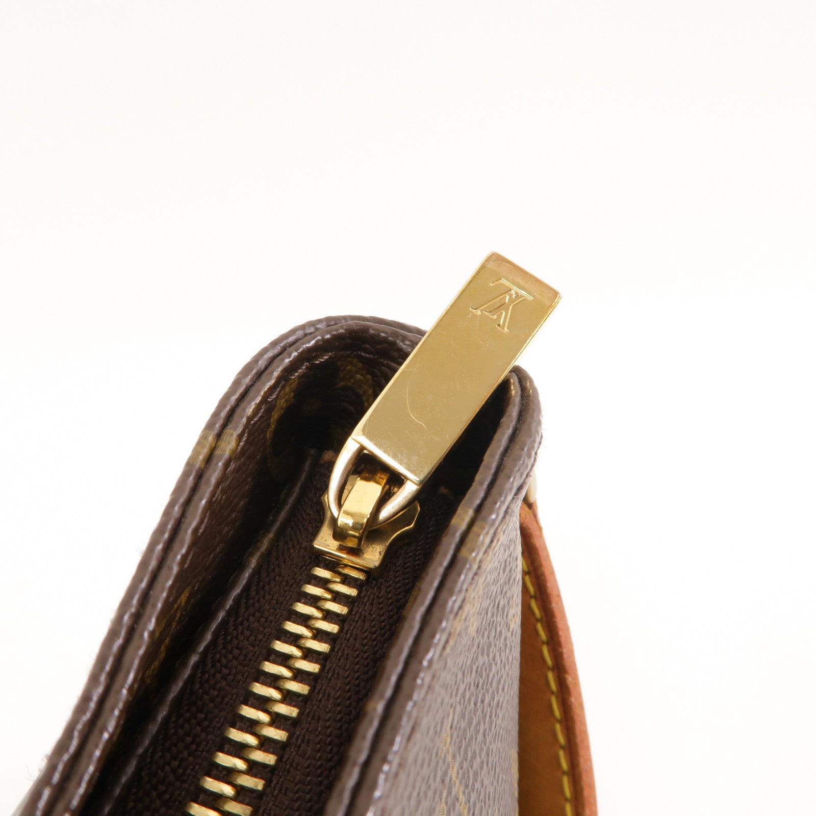 LOUIS VUITTON Monogram Trotteur金扣肩背袋啡色