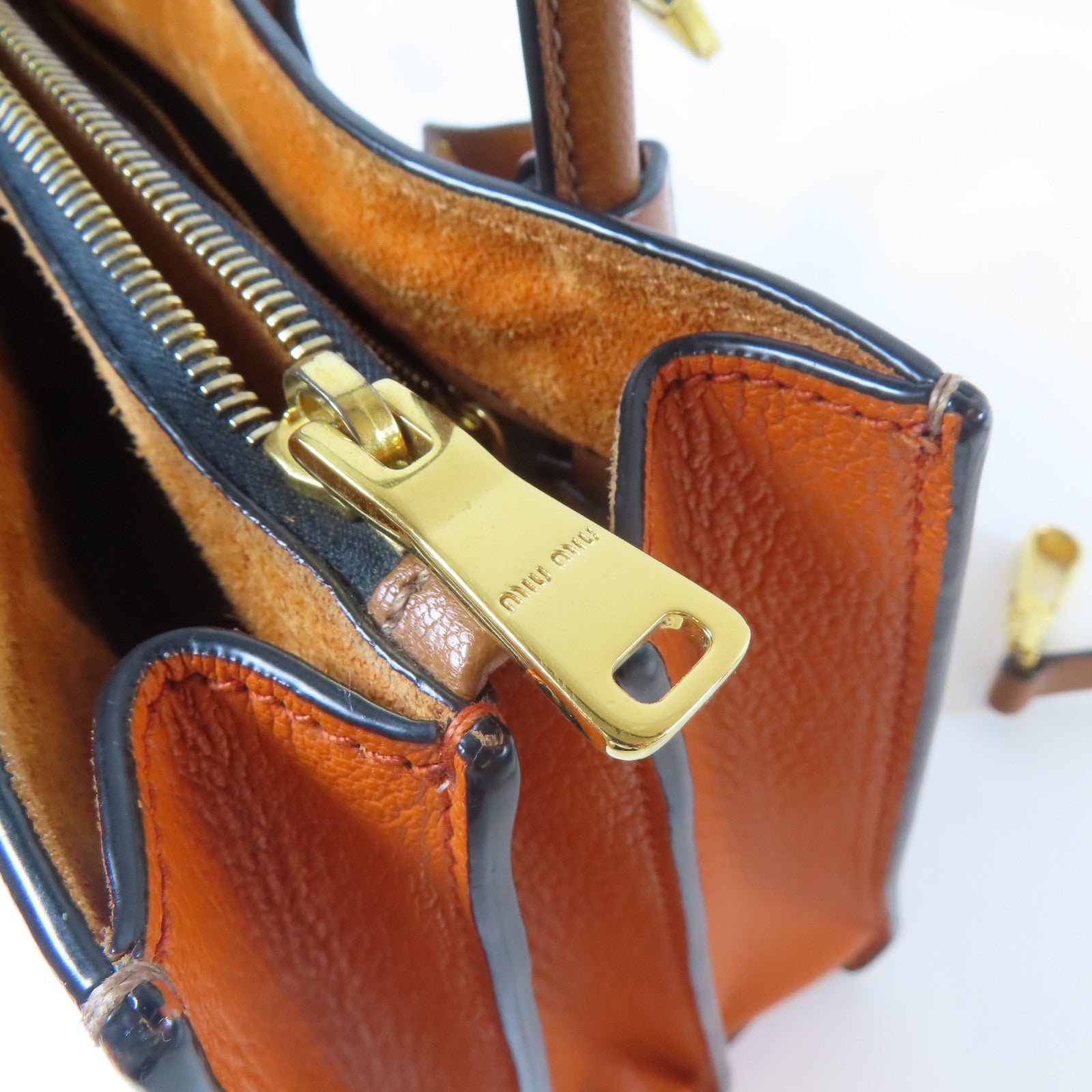 Miu Miu 牛皮皮革2 Way Shoulder金扣手挽肩背兩用袋啡色