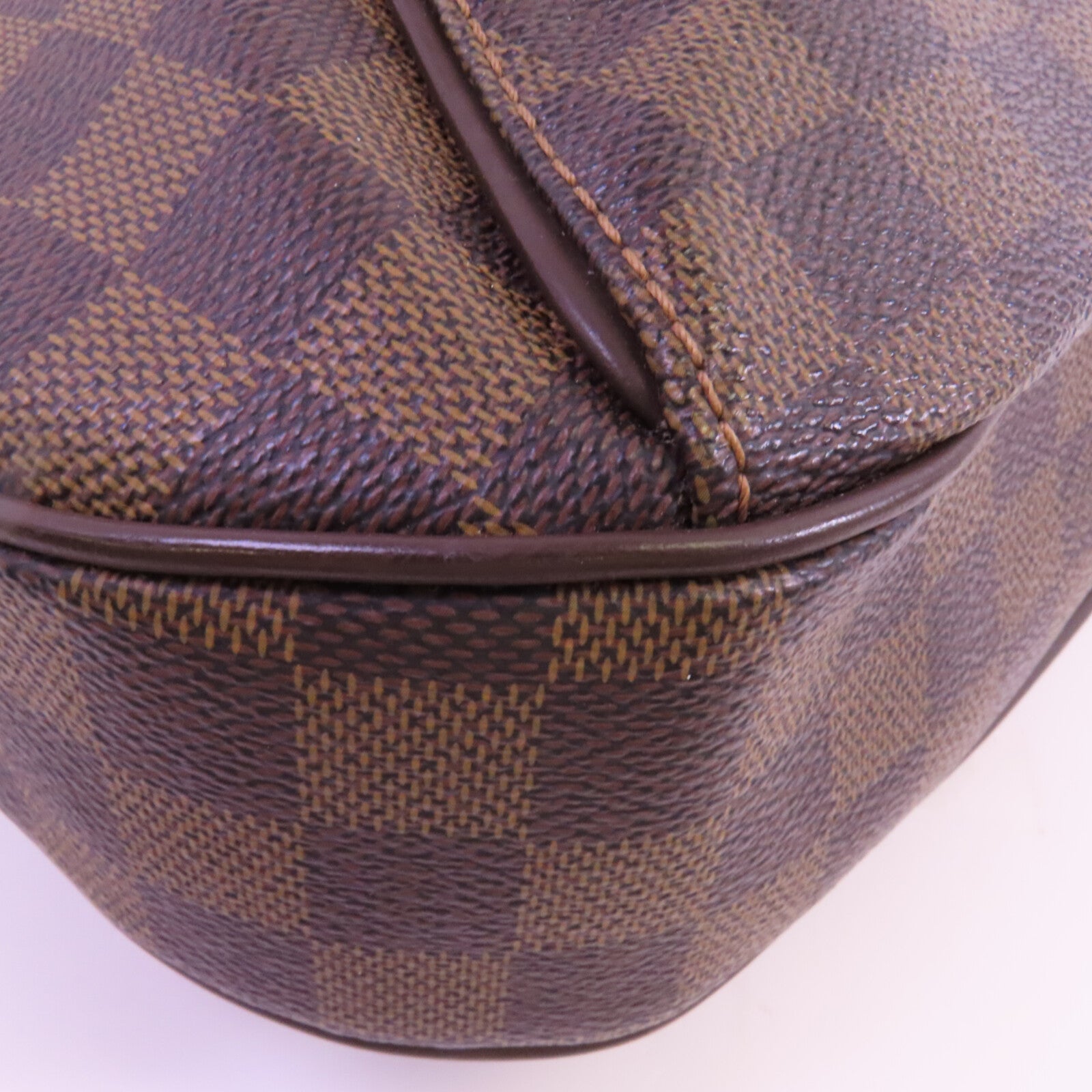 LOUIS VUITTON 【激減優惠】Damier Ebene Thames PM金扣肩背袋