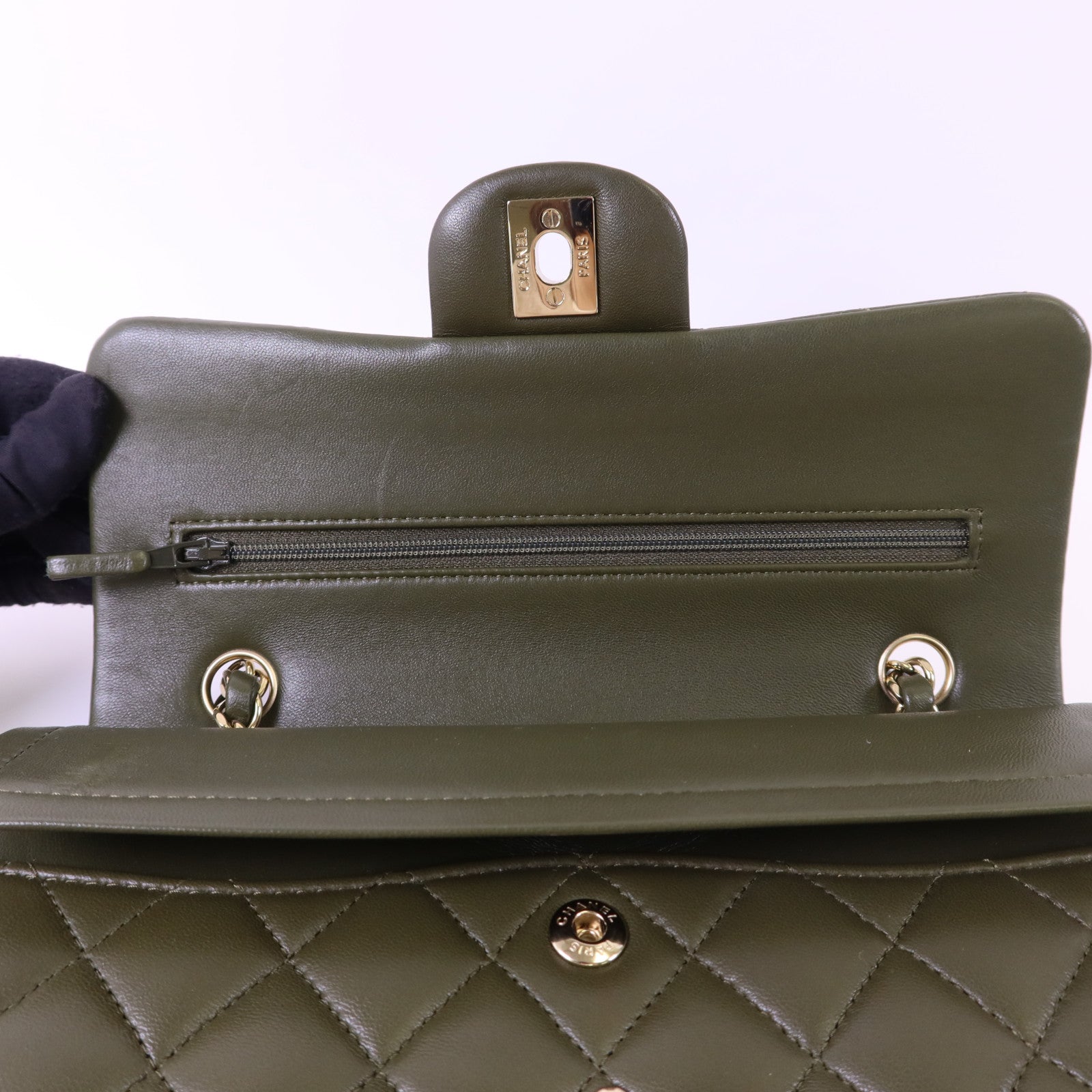 CHANEL 羊皮皮革Classic 23金扣鏈帶肩背袋