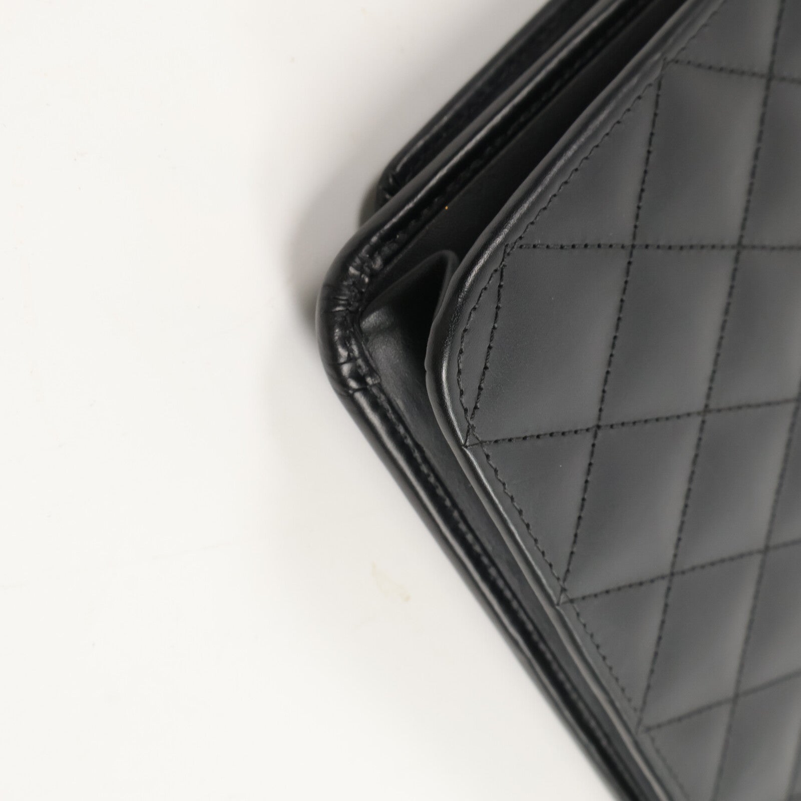 CHANEL 牛皮皮革Cambon Wallet on Chain鏈帶肩背袋