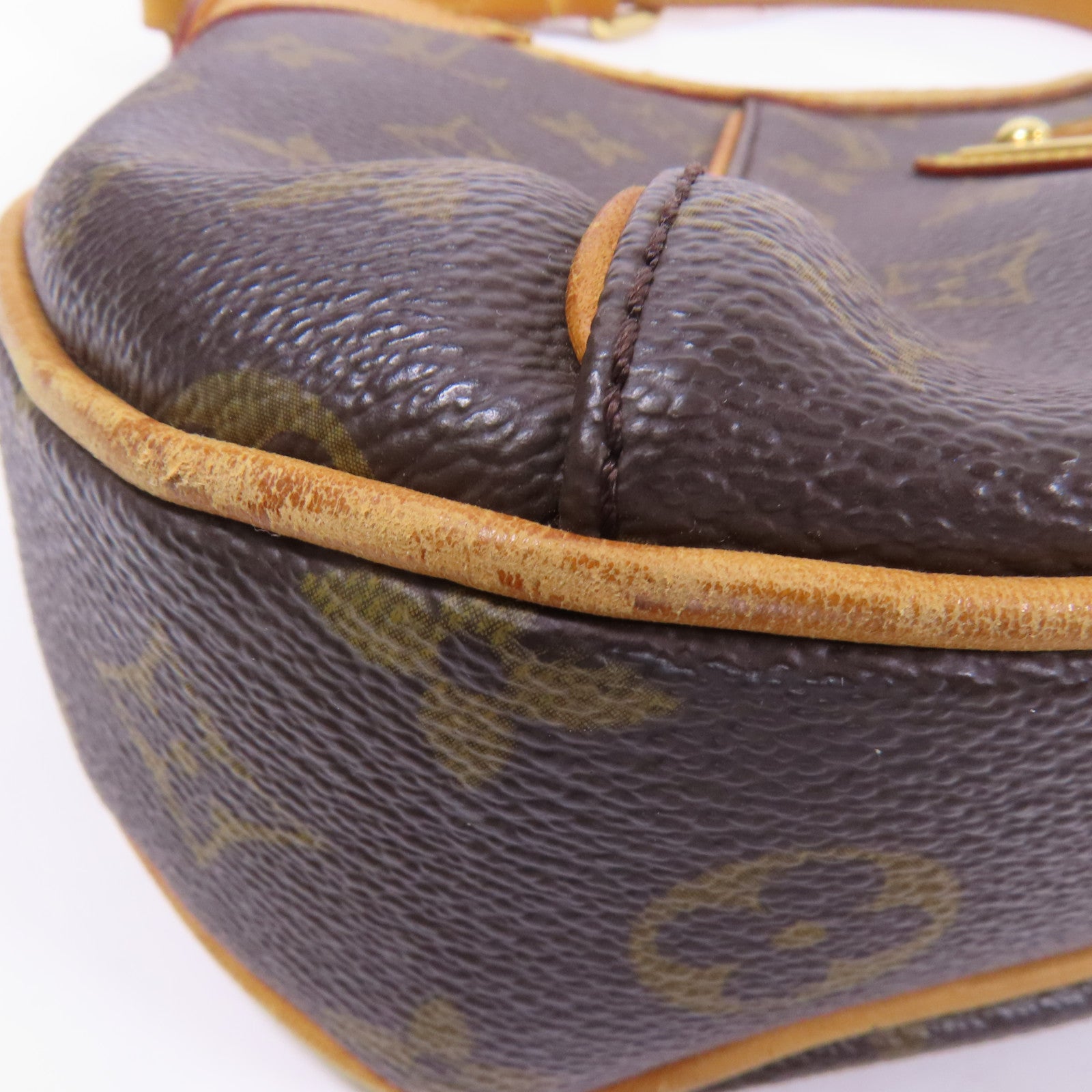 LOUIS VUITTON Monogram Thames PM金扣肩背袋