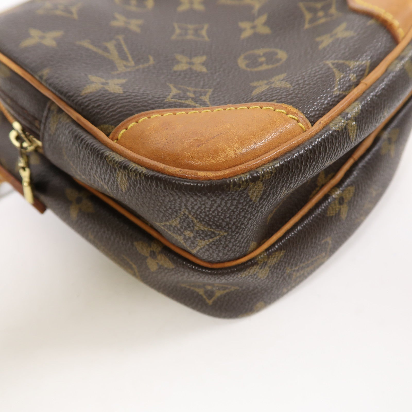 LOUIS VUITTON Monogram Amazon金扣肩背袋