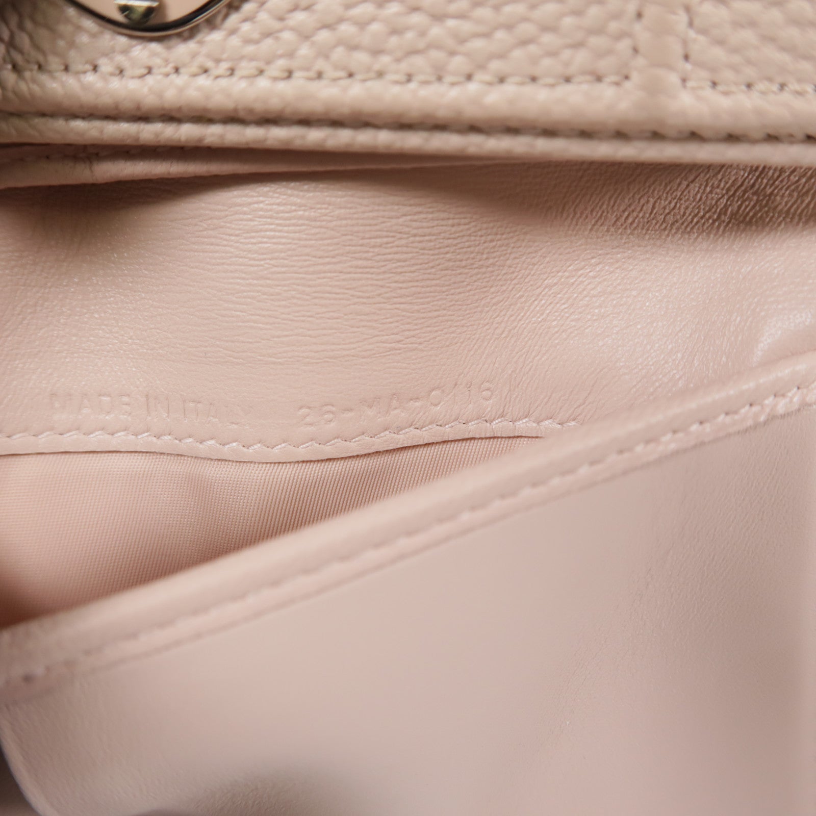 Dior 【激減優惠】牛皮皮革Diorama Wallet銀扣錢包