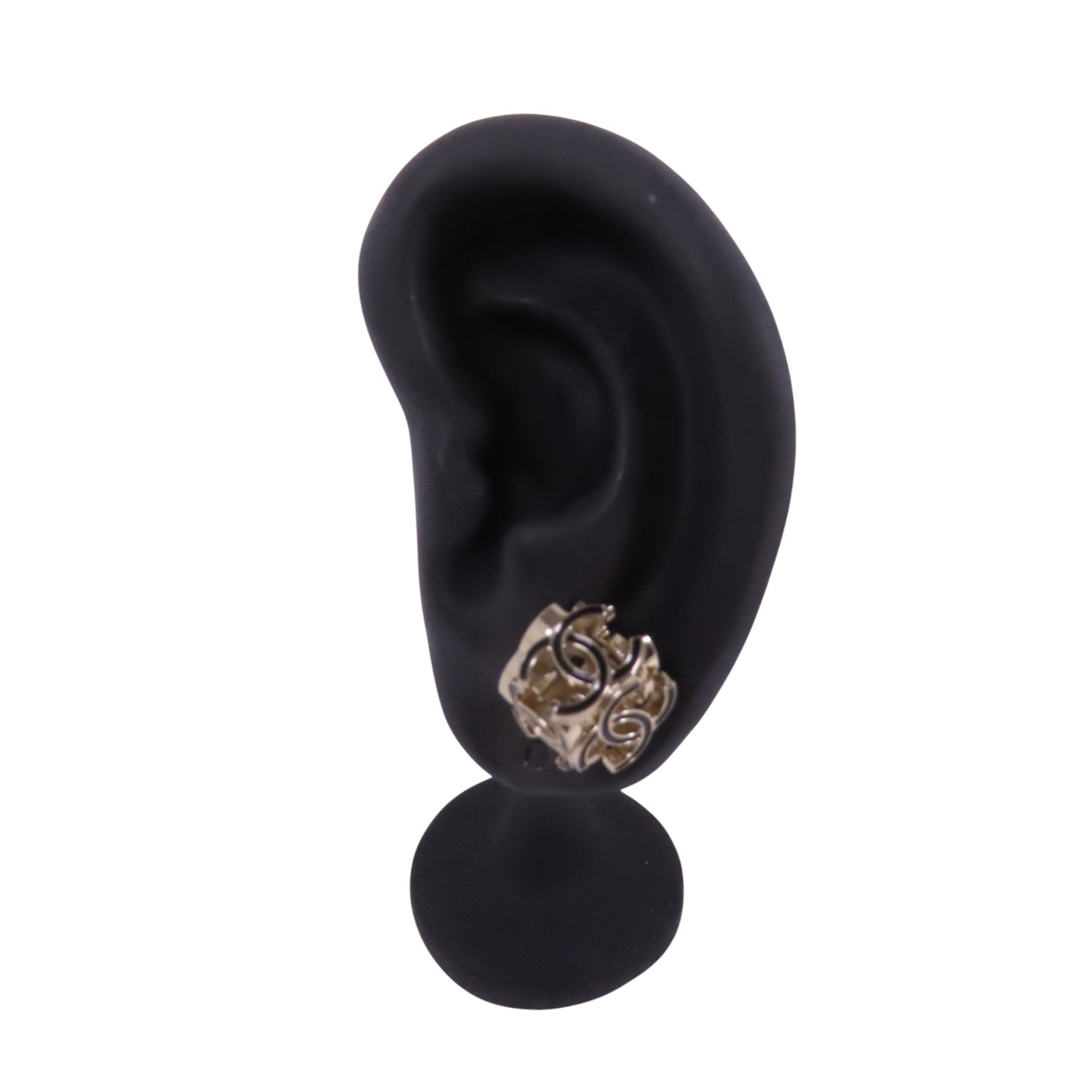CHANEL 金屬CC Earrings金扣耳環