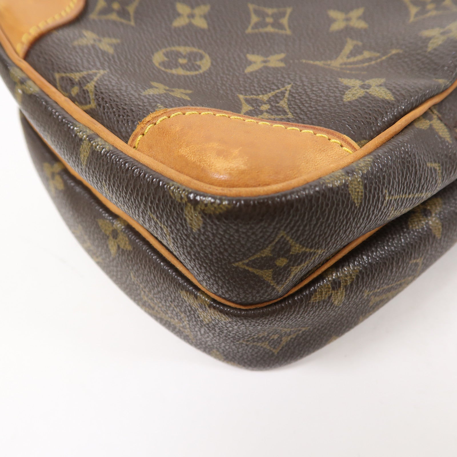 LOUIS VUITTON Monogram Amazon金扣肩背袋