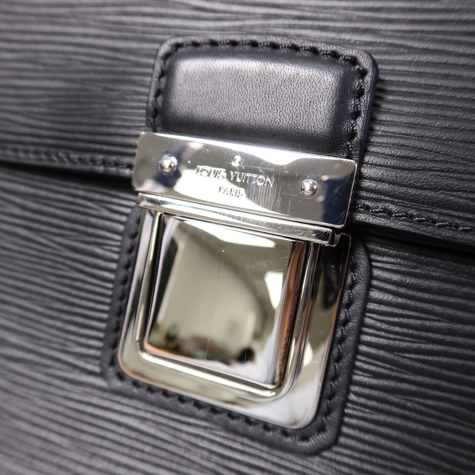 LOUIS VUITTON Epi Vassili GM手挽袋