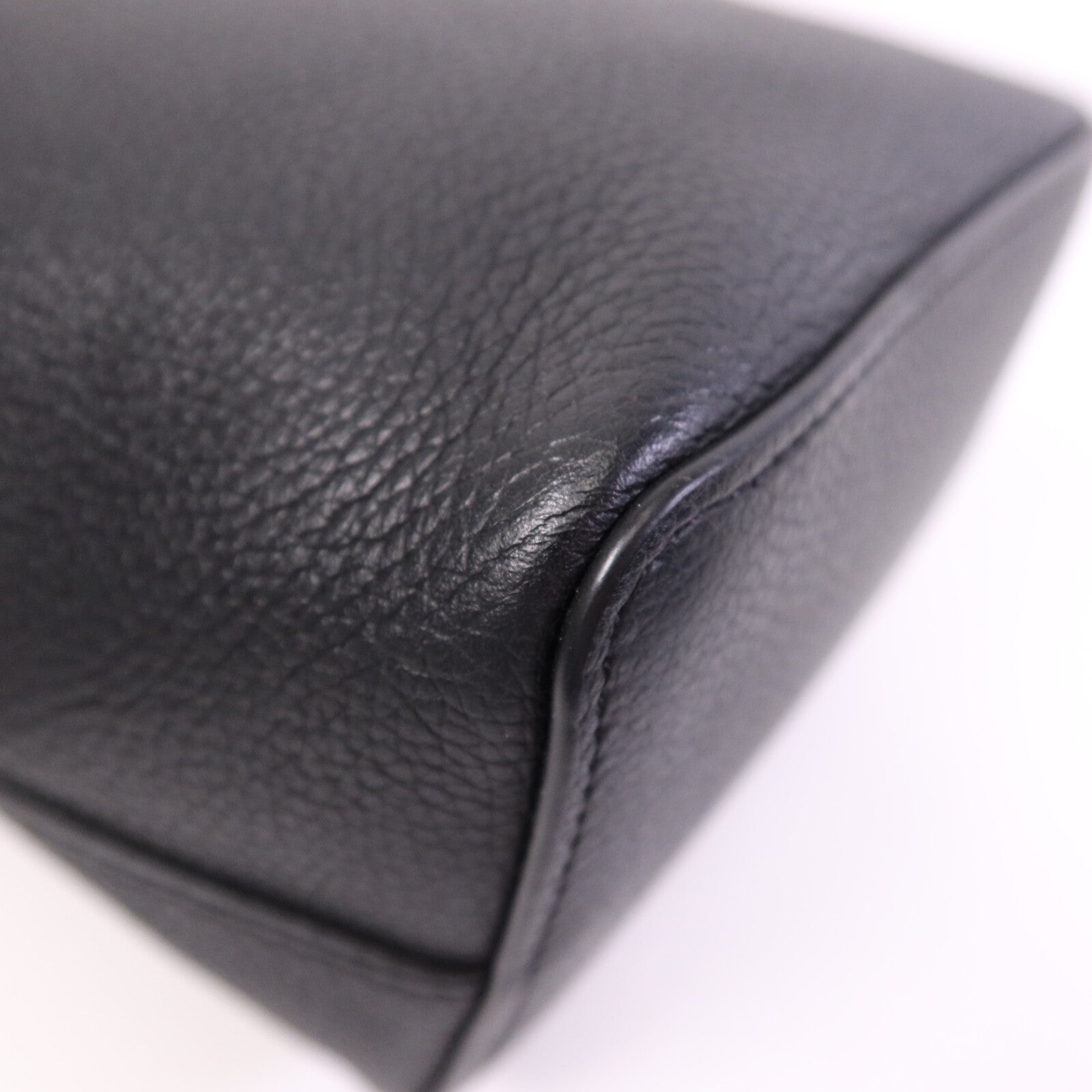 LOUIS VUITTON 牛皮皮革Nano Lockme銀扣肩背袋