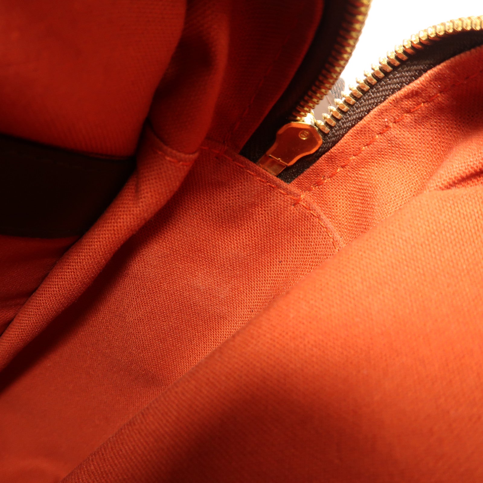 LOUIS VUITTON Damier Naviglio金扣肩背袋