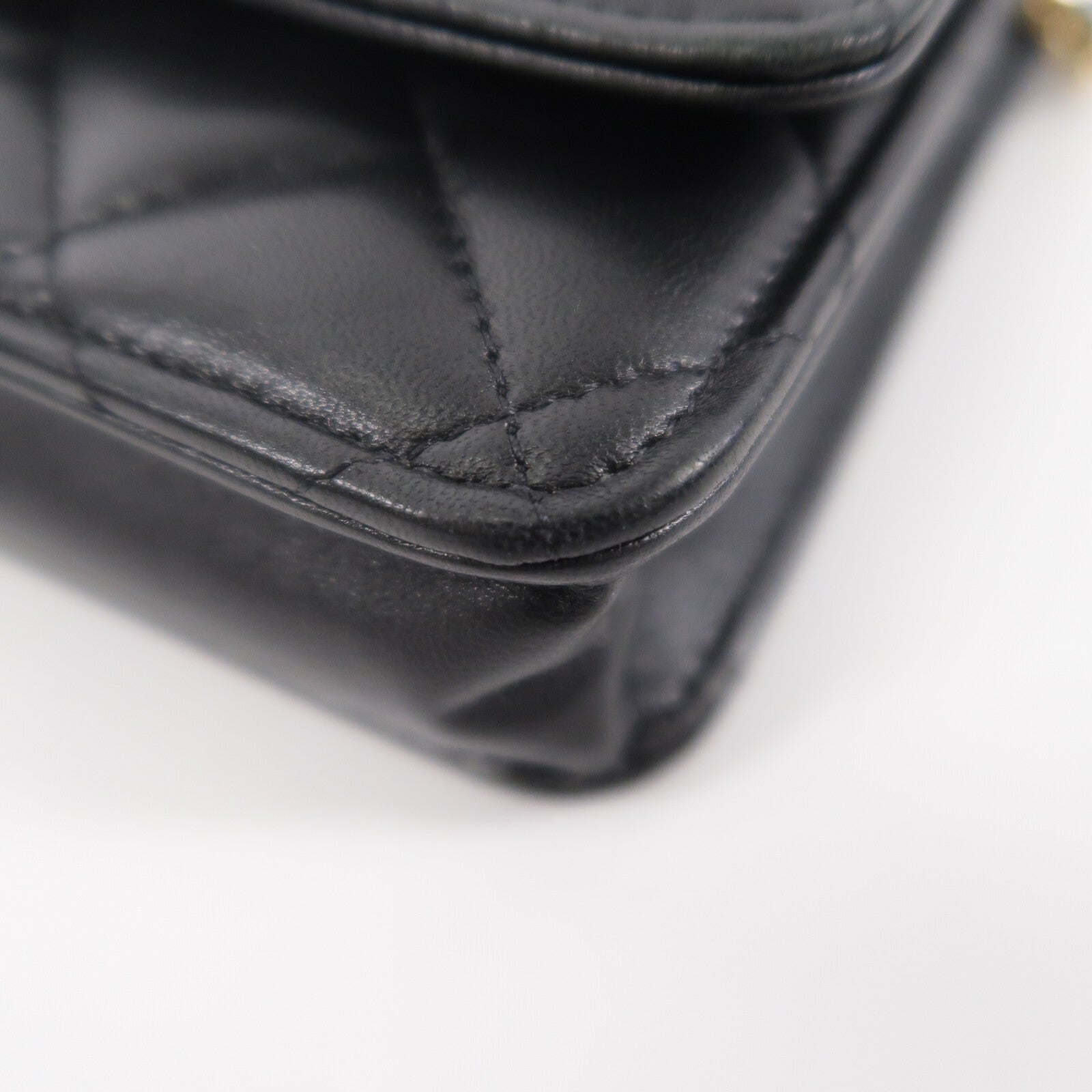 CHANEL 羊皮皮革WOC Wallet On Chain鏈帶肩背袋
