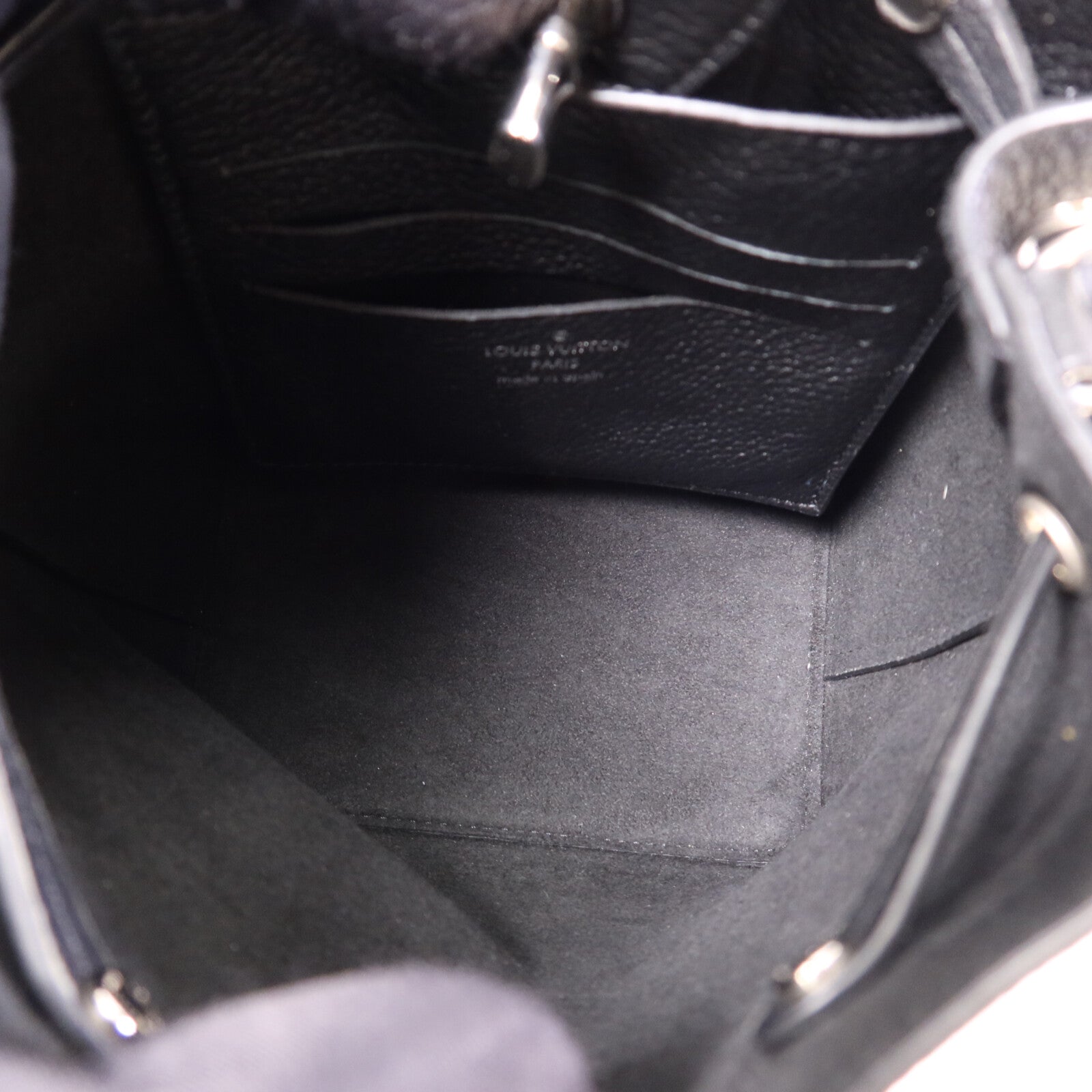 LOUIS VUITTON 牛皮皮革Nano Lockme銀扣肩背袋