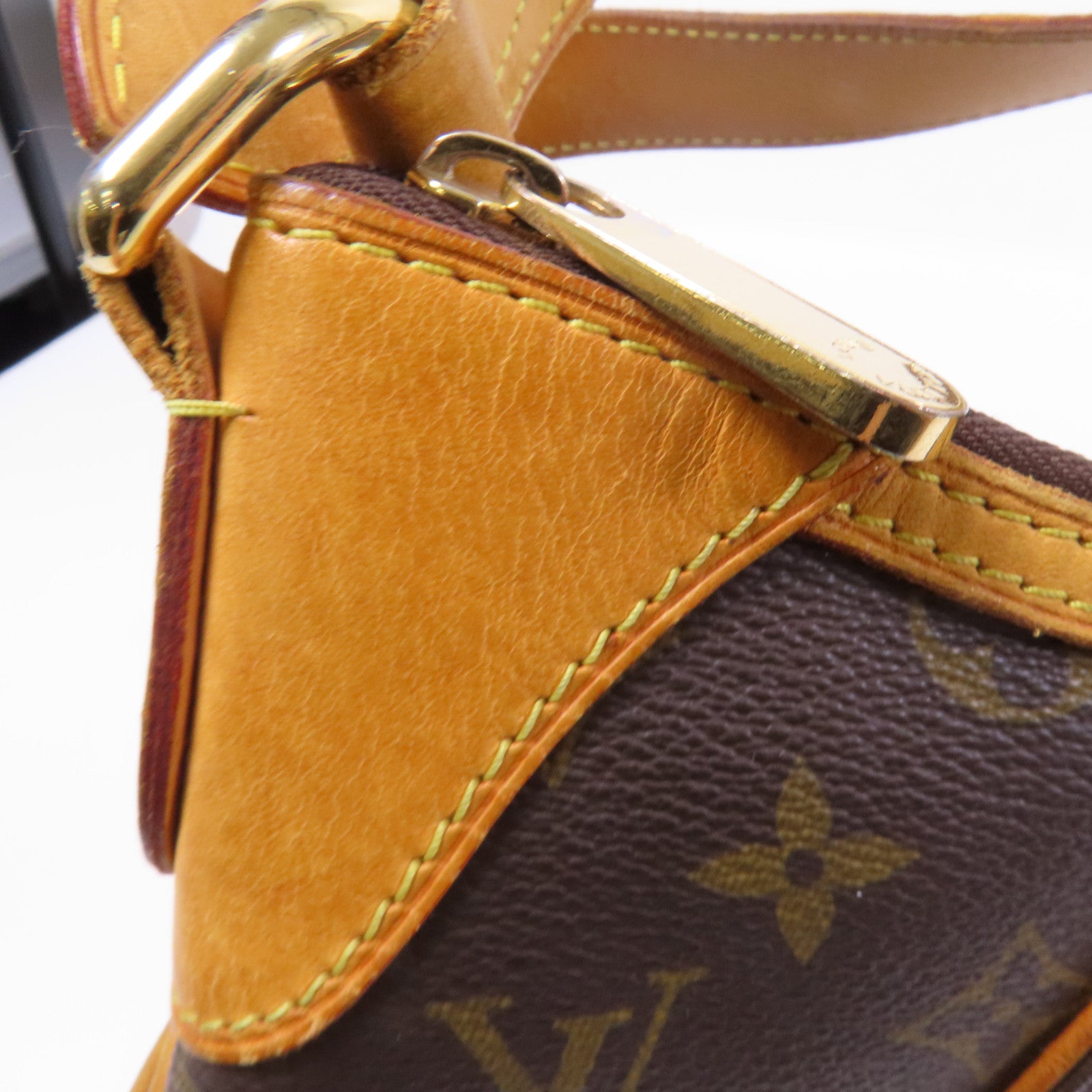 LOUIS VUITTON Monogram Thames PM金扣肩背袋