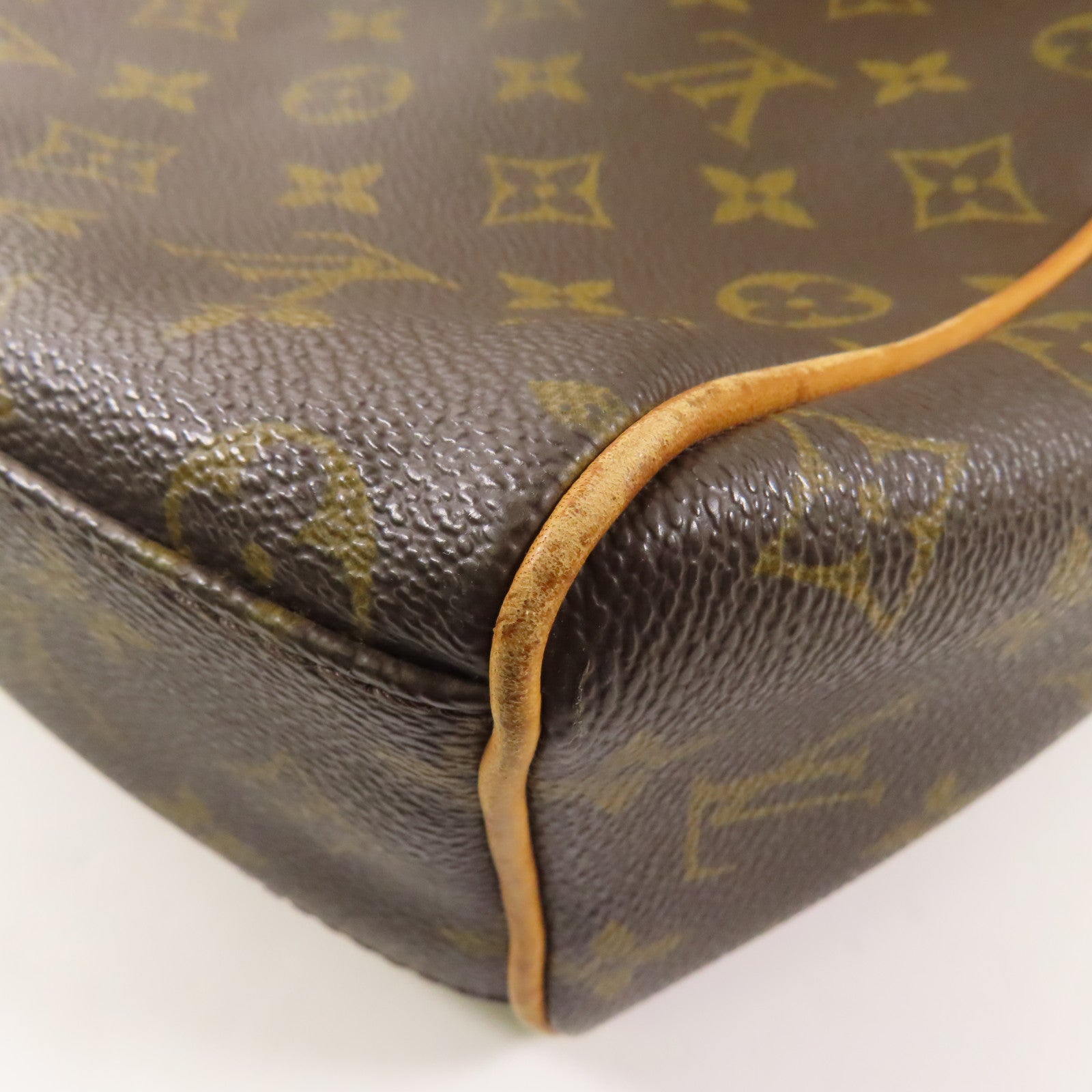 LOUIS VUITTON Monogram Abbesses金扣肩背袋